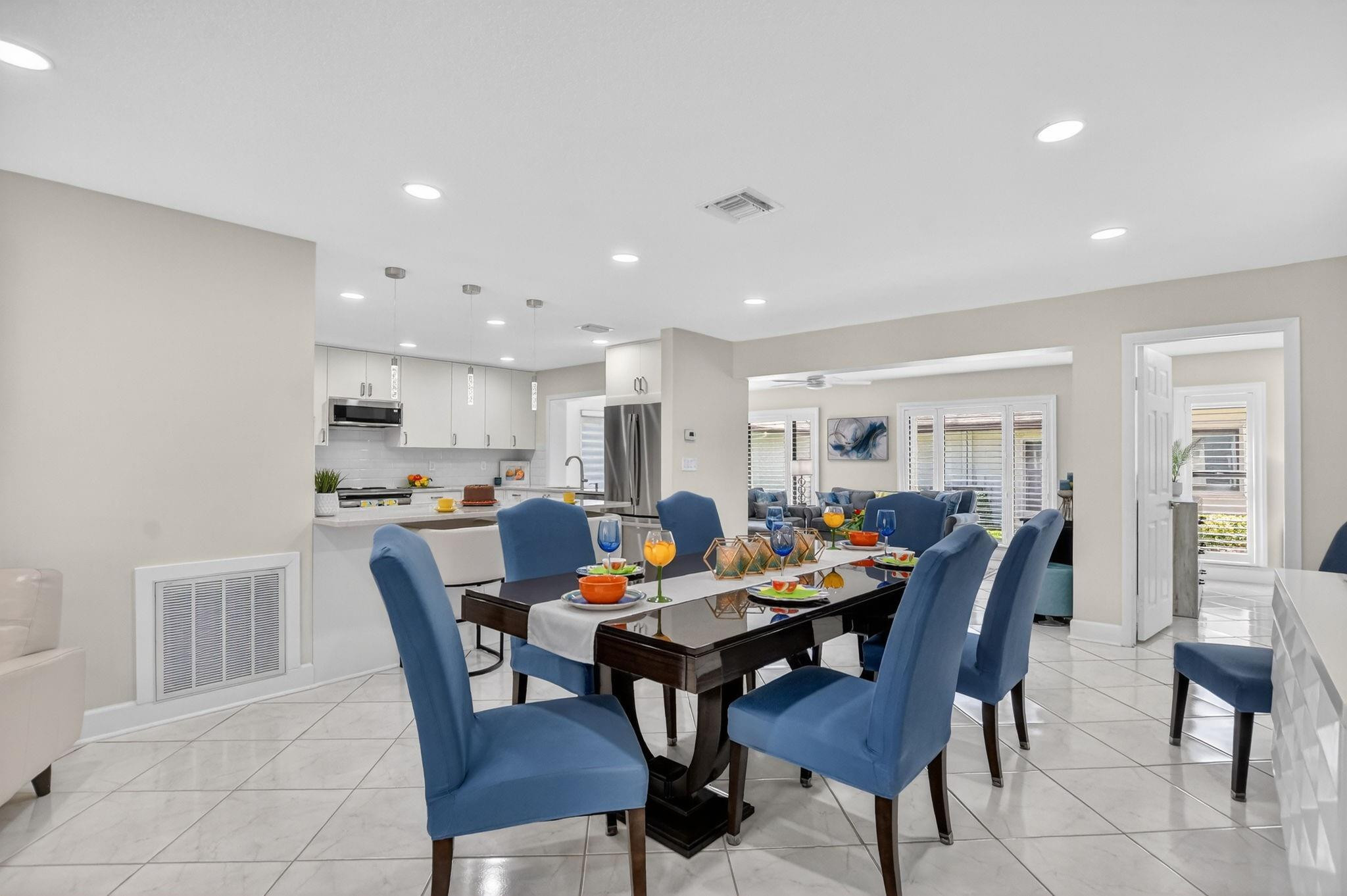 2062 SW 15th Place