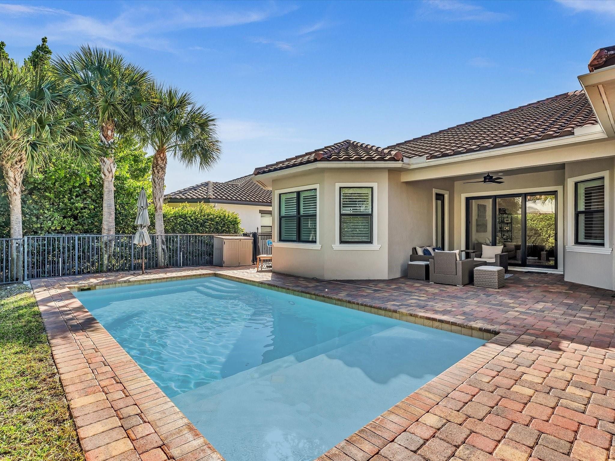 11715 NW 82nd Court