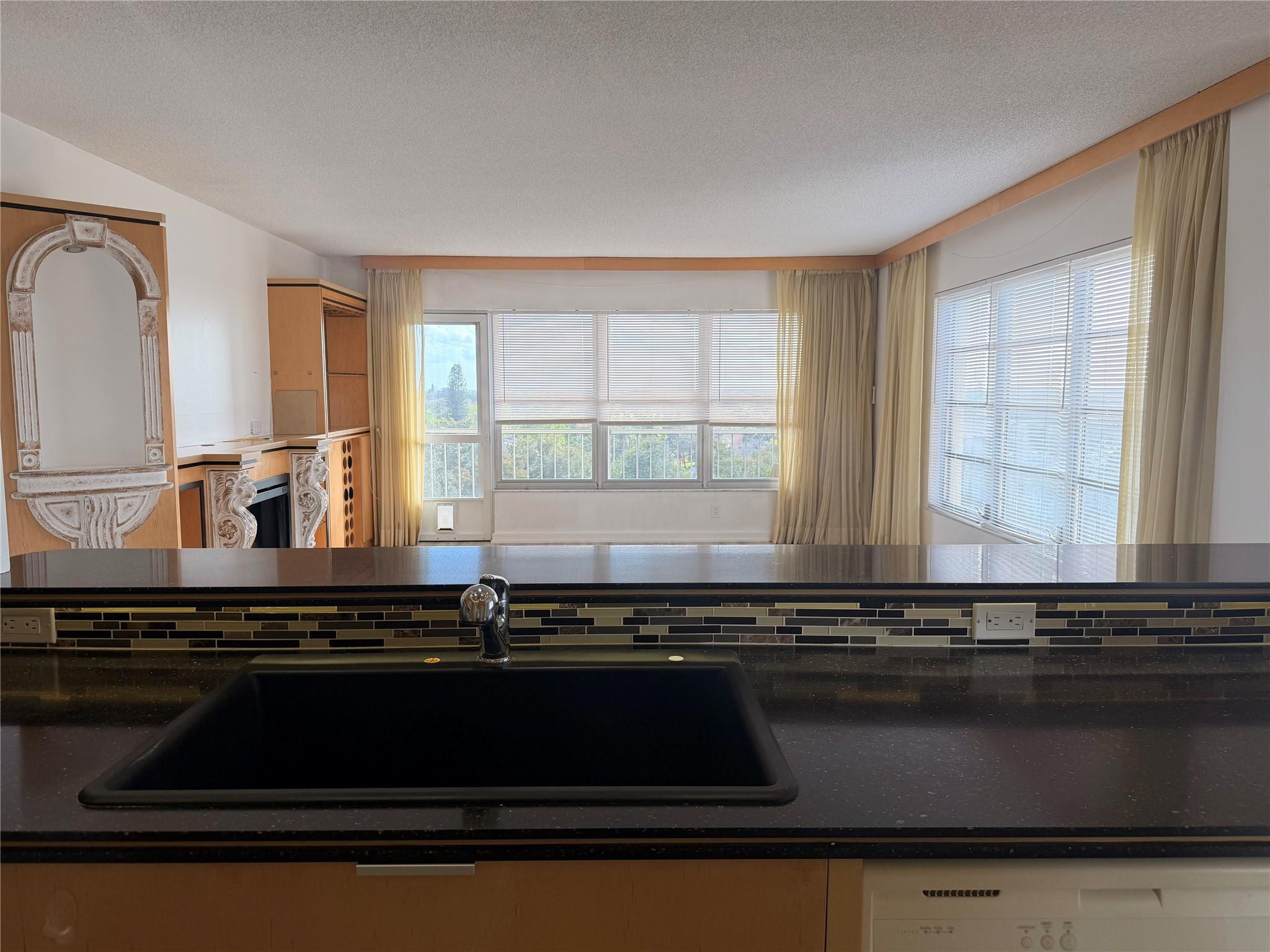 10777 W Sample Road 706