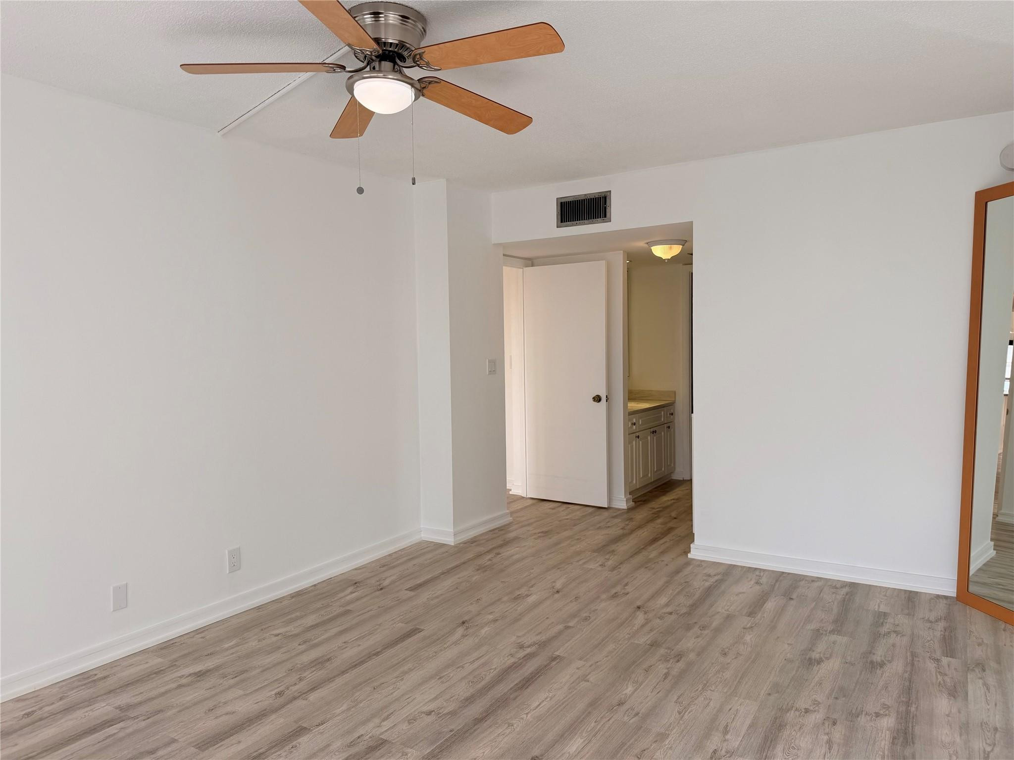 10777 W Sample Road 706