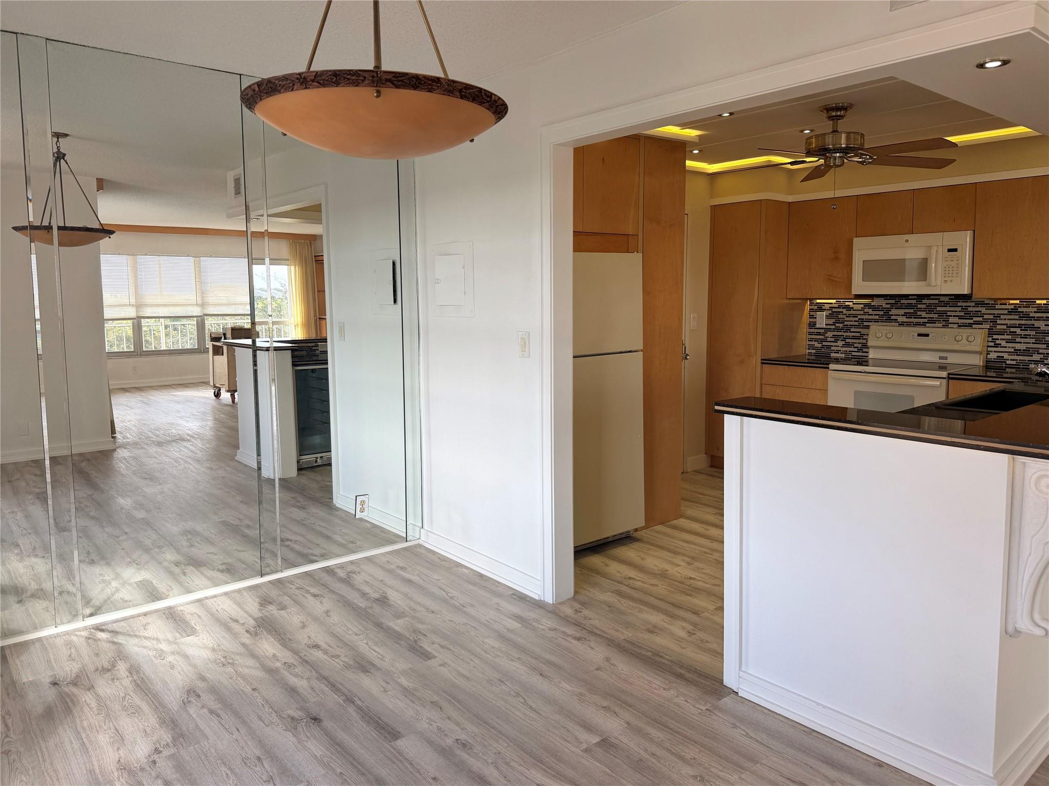 10777 W Sample Road 706