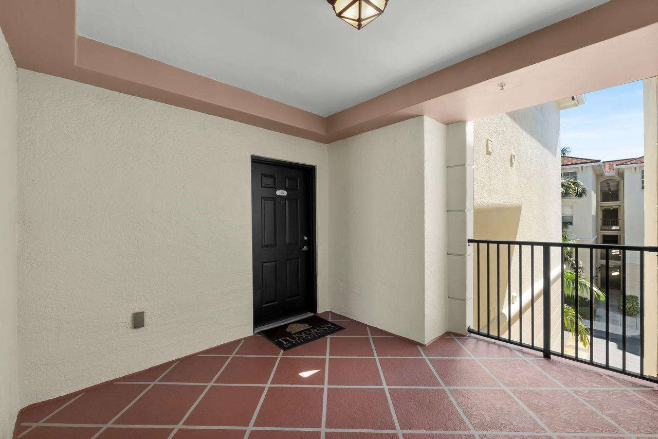 3318 Tuscany Way 3318