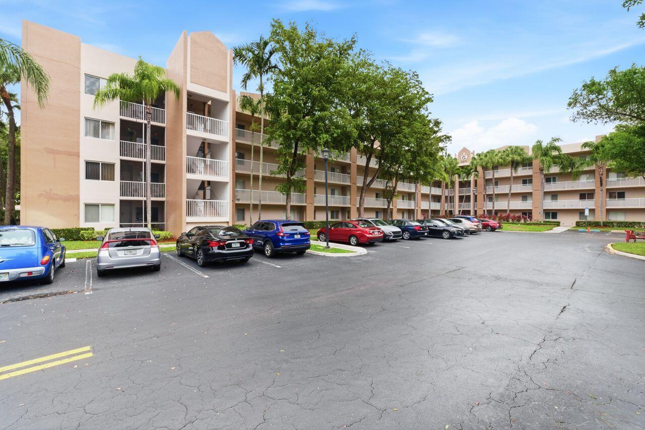 9511 Weldon Circle G 207