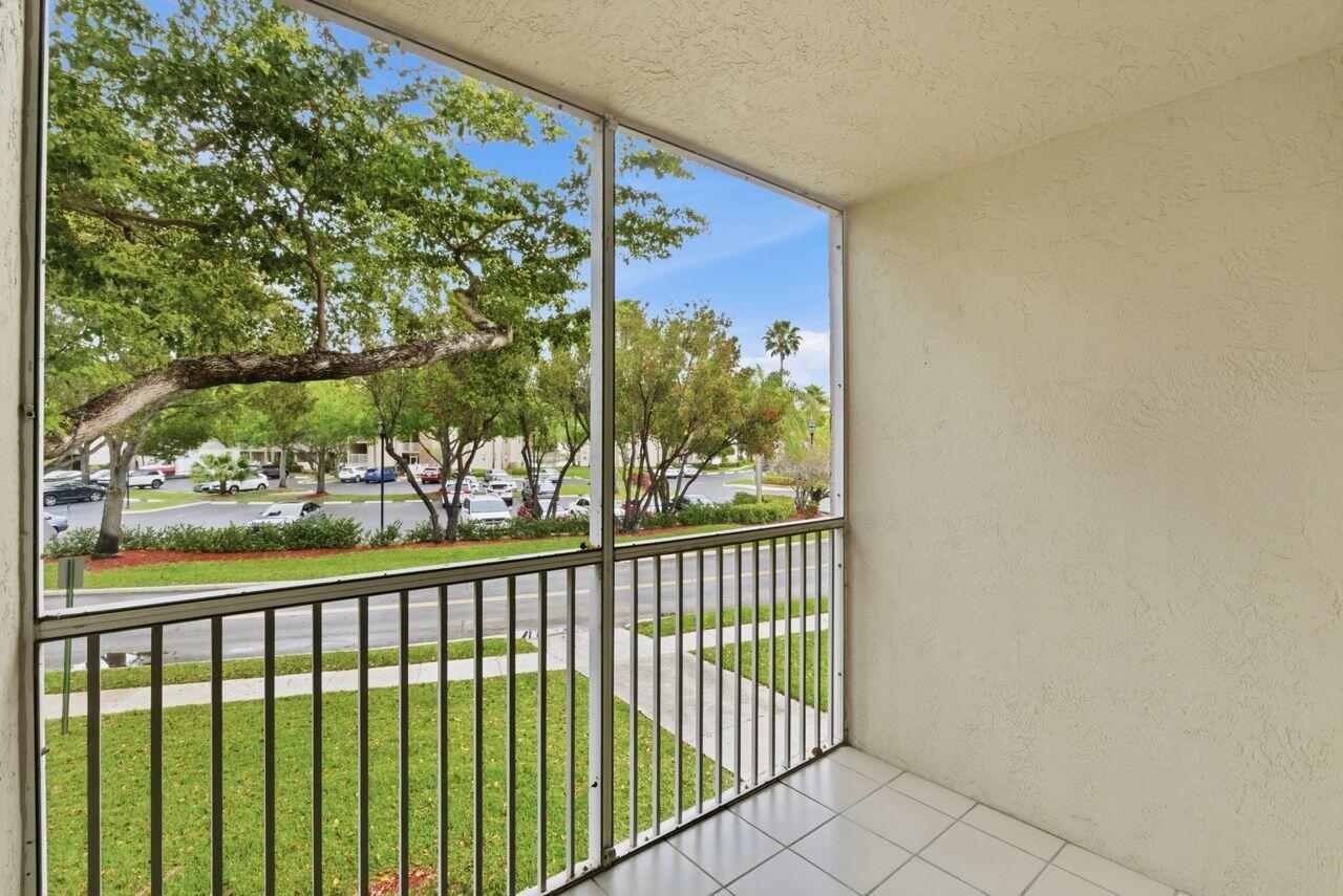 9511 Weldon Circle G 207