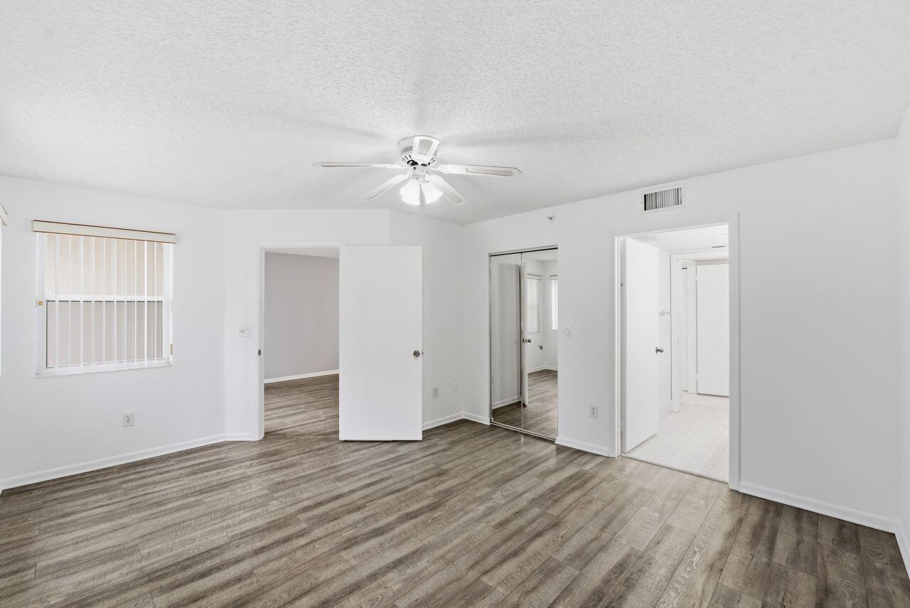 9511 Weldon Circle G 207