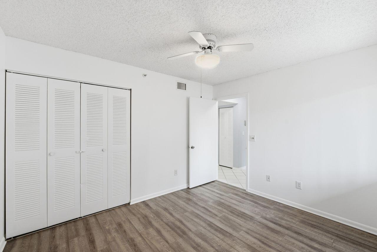 9511 Weldon Circle G 207