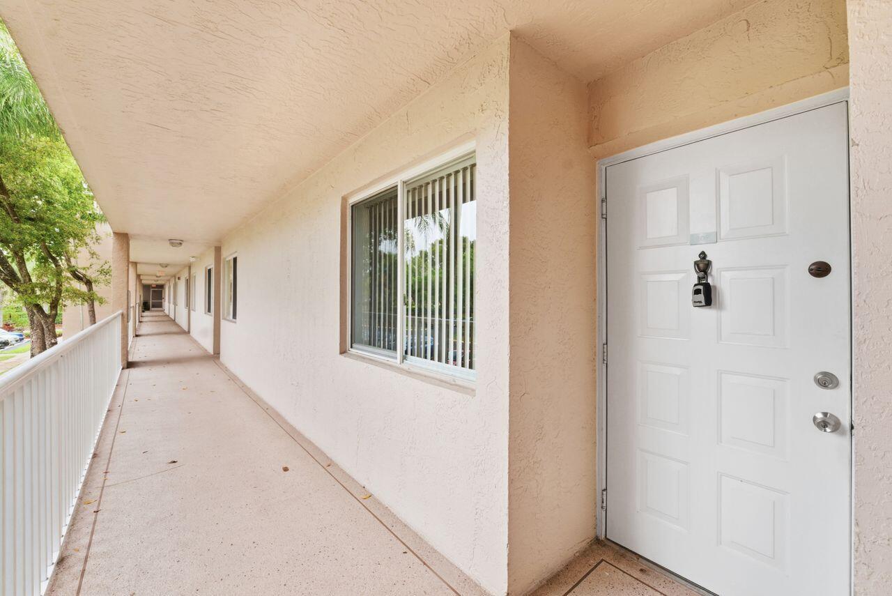 9511 Weldon Circle G 207