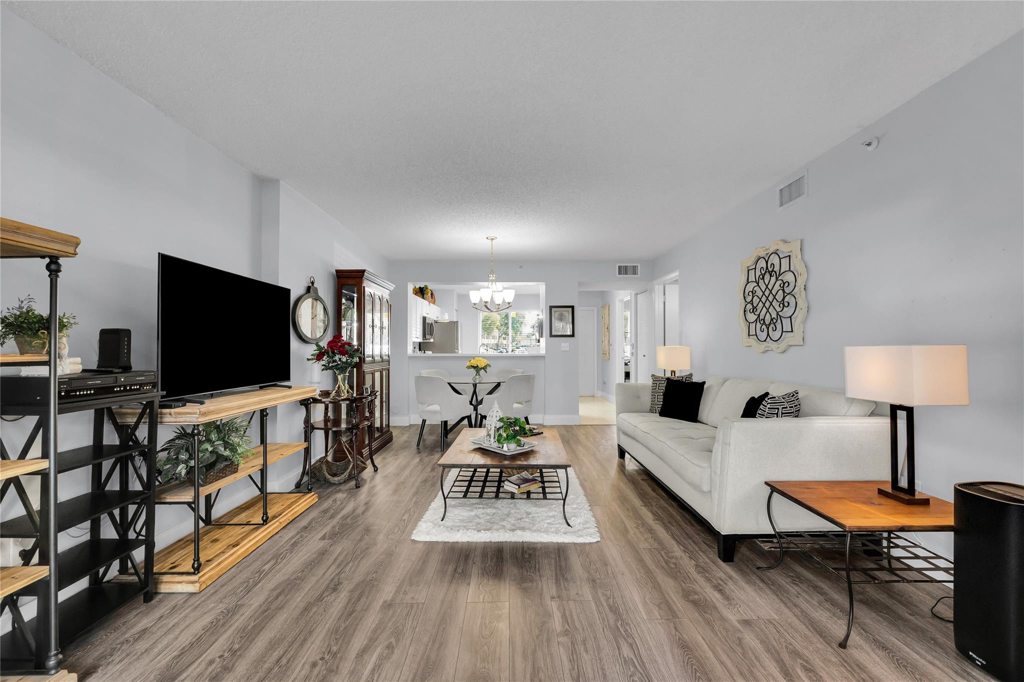9511 Weldon Circle G105