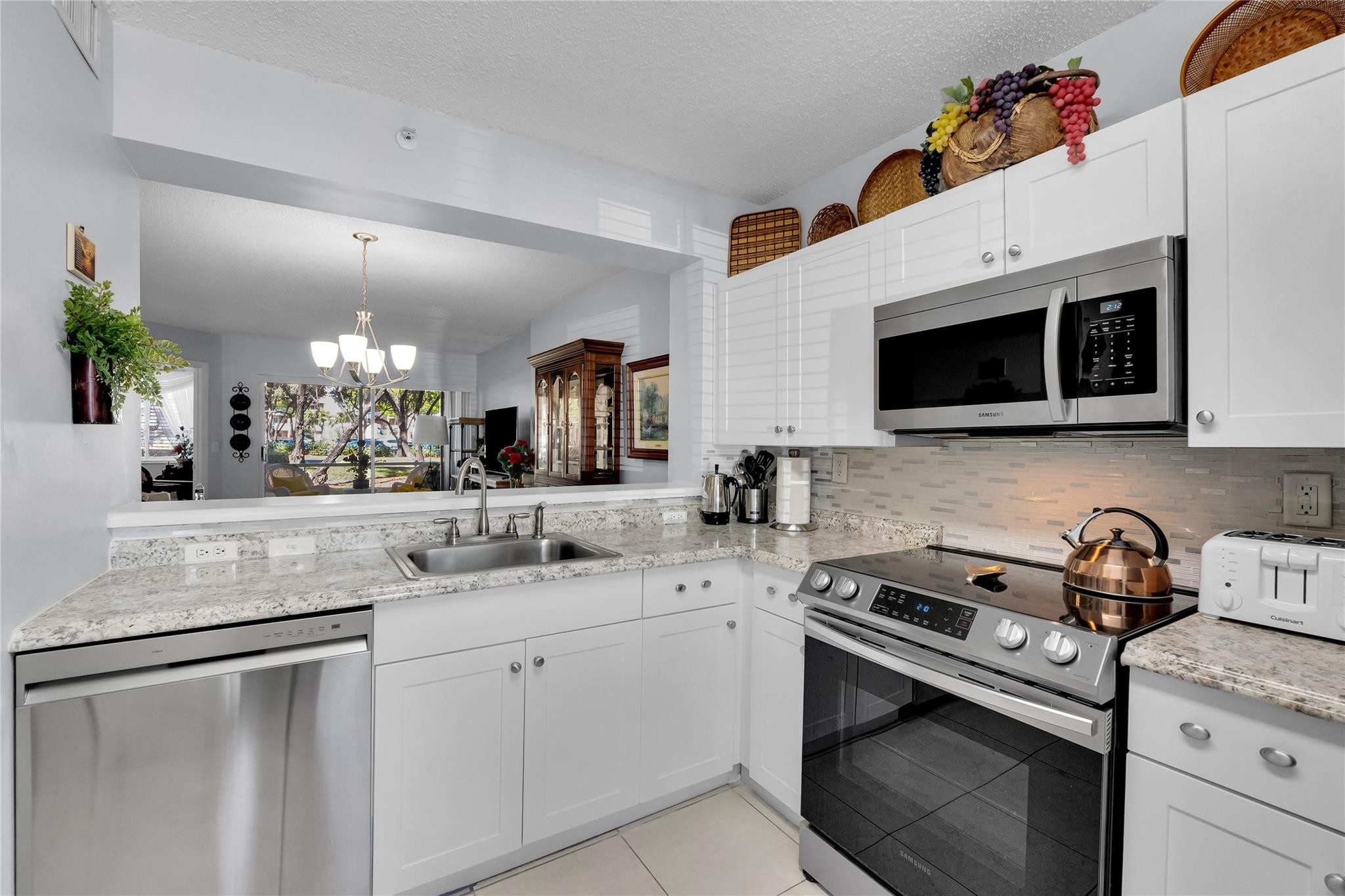 9511 Weldon Circle G105