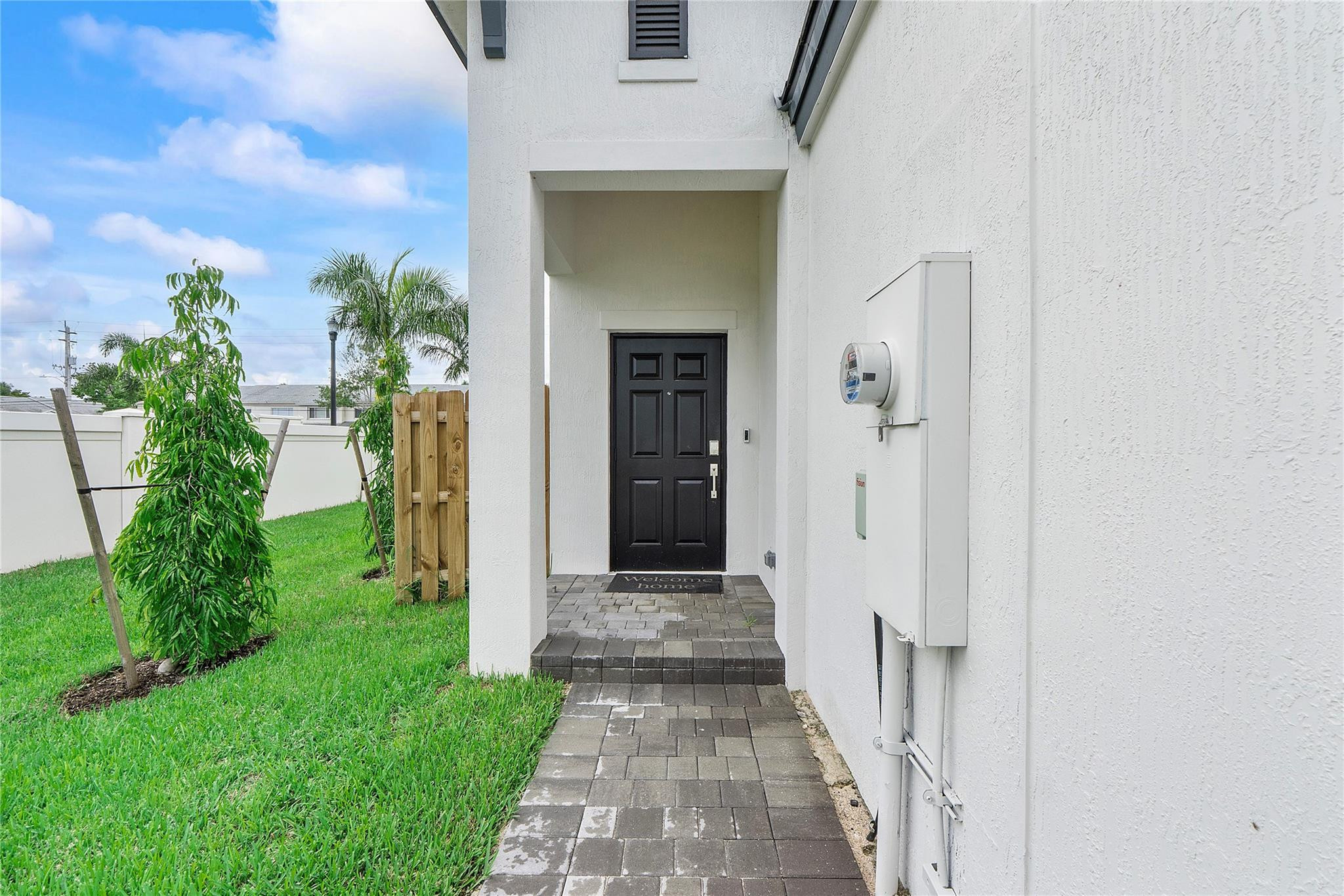 4973 Oakmont Drive 1