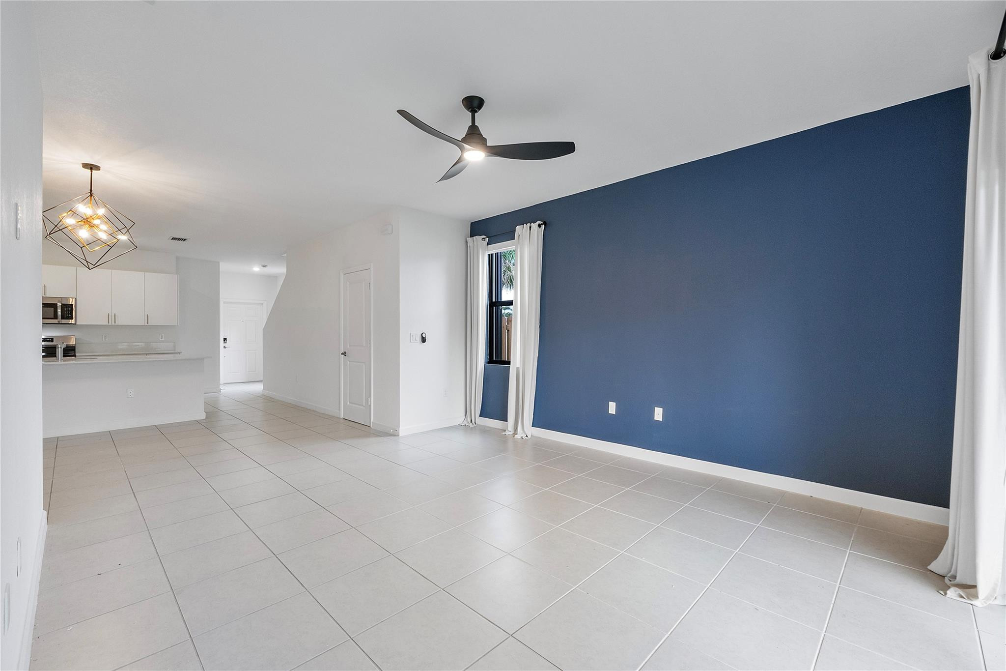 4973 Oakmont Drive 1