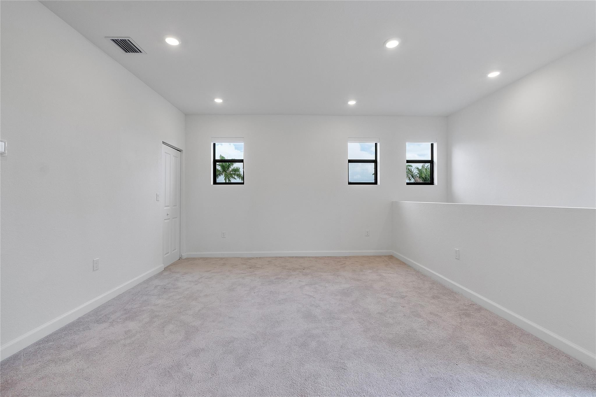 4973 Oakmont Drive 1