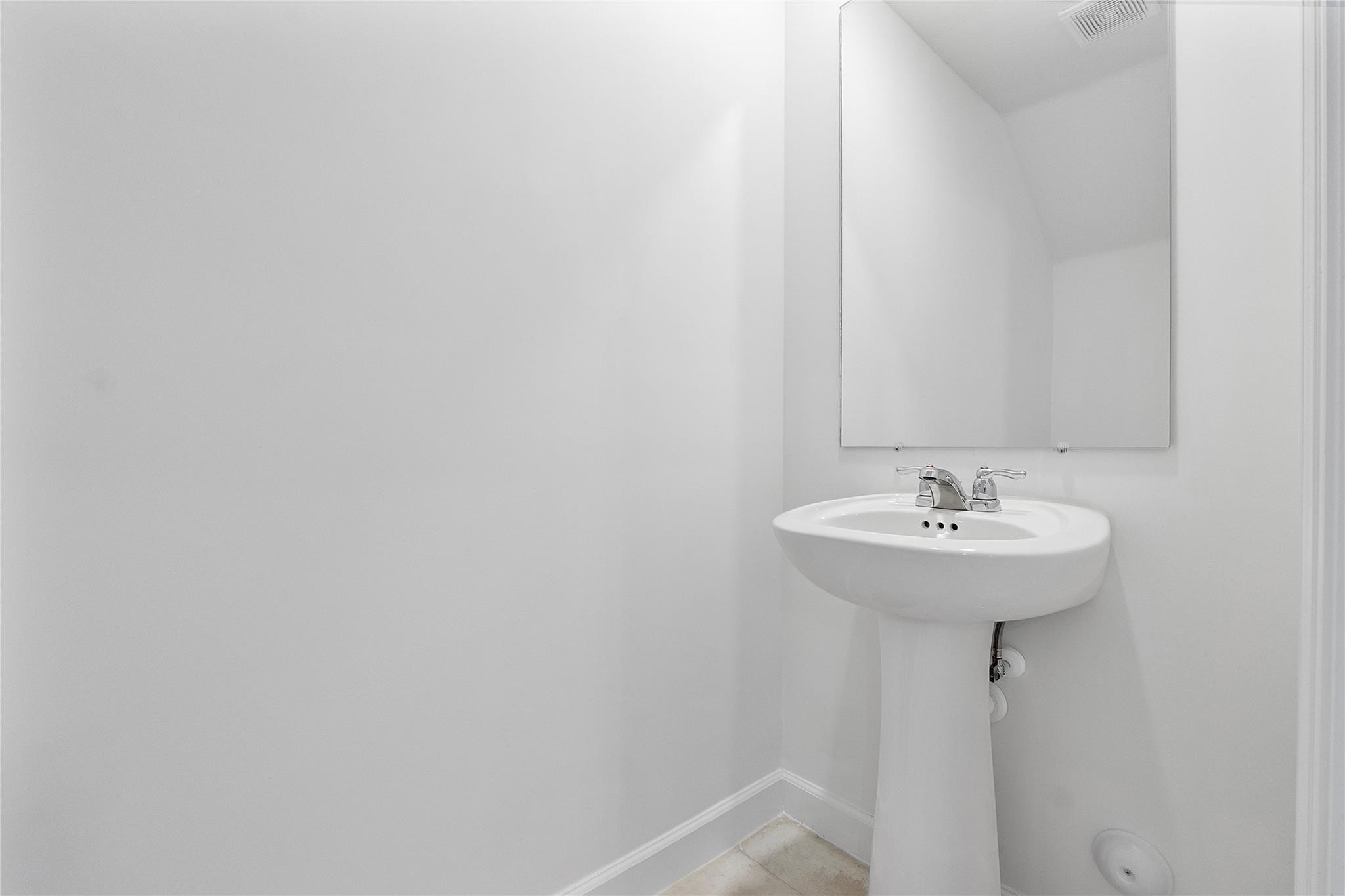 4973 Oakmont Drive 1