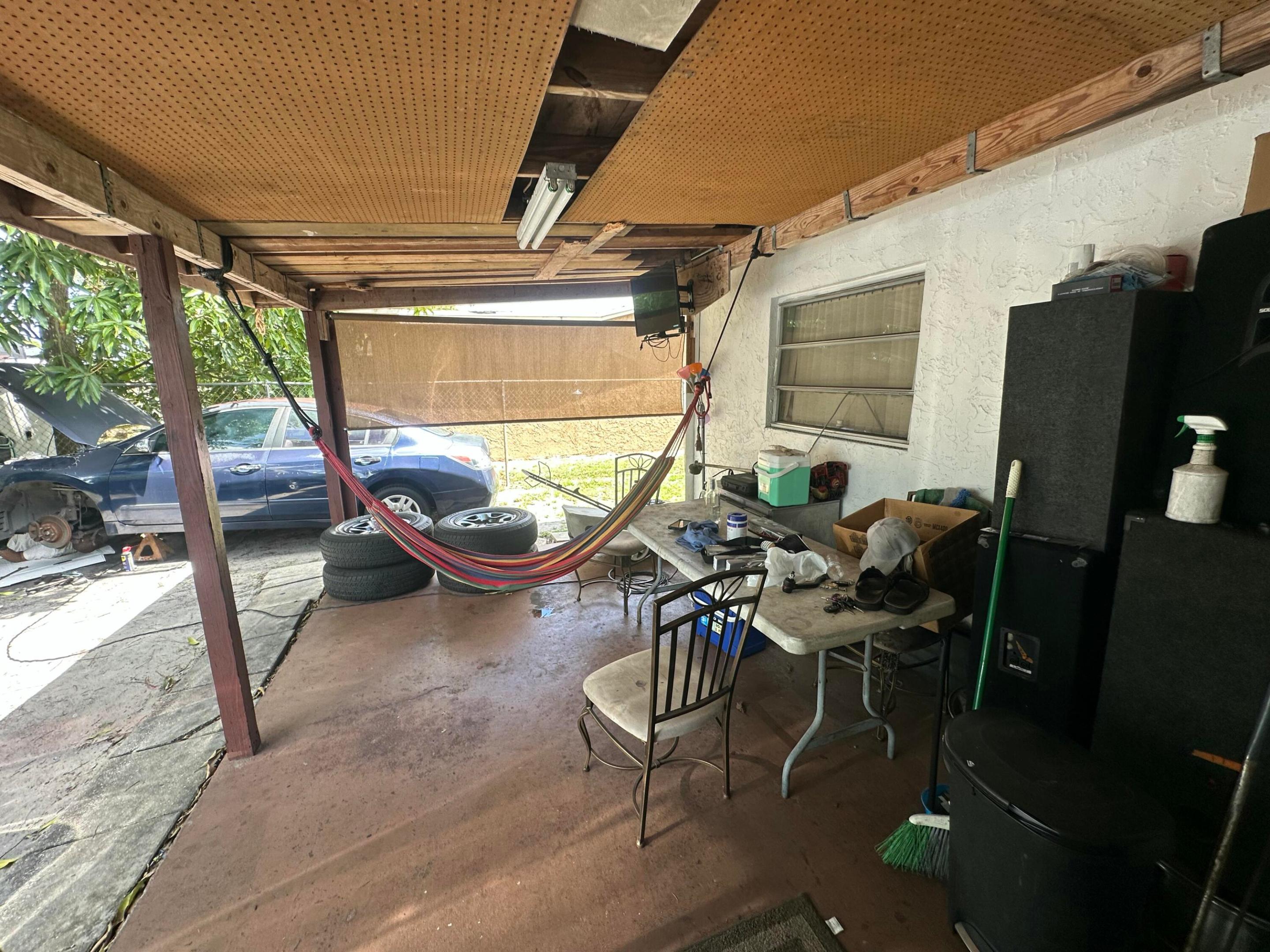 4801 NW 17th Court
