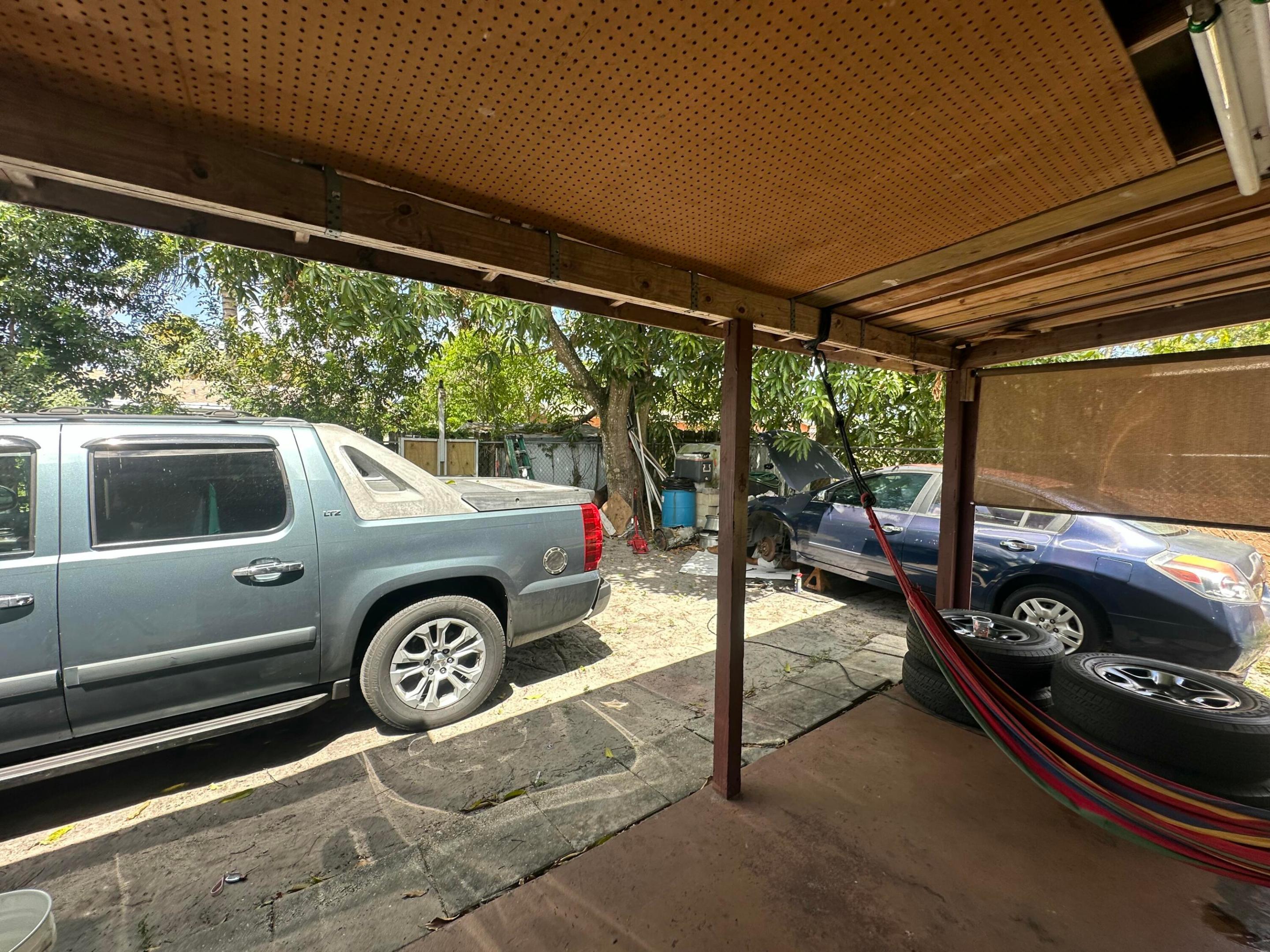 4801 NW 17th Court