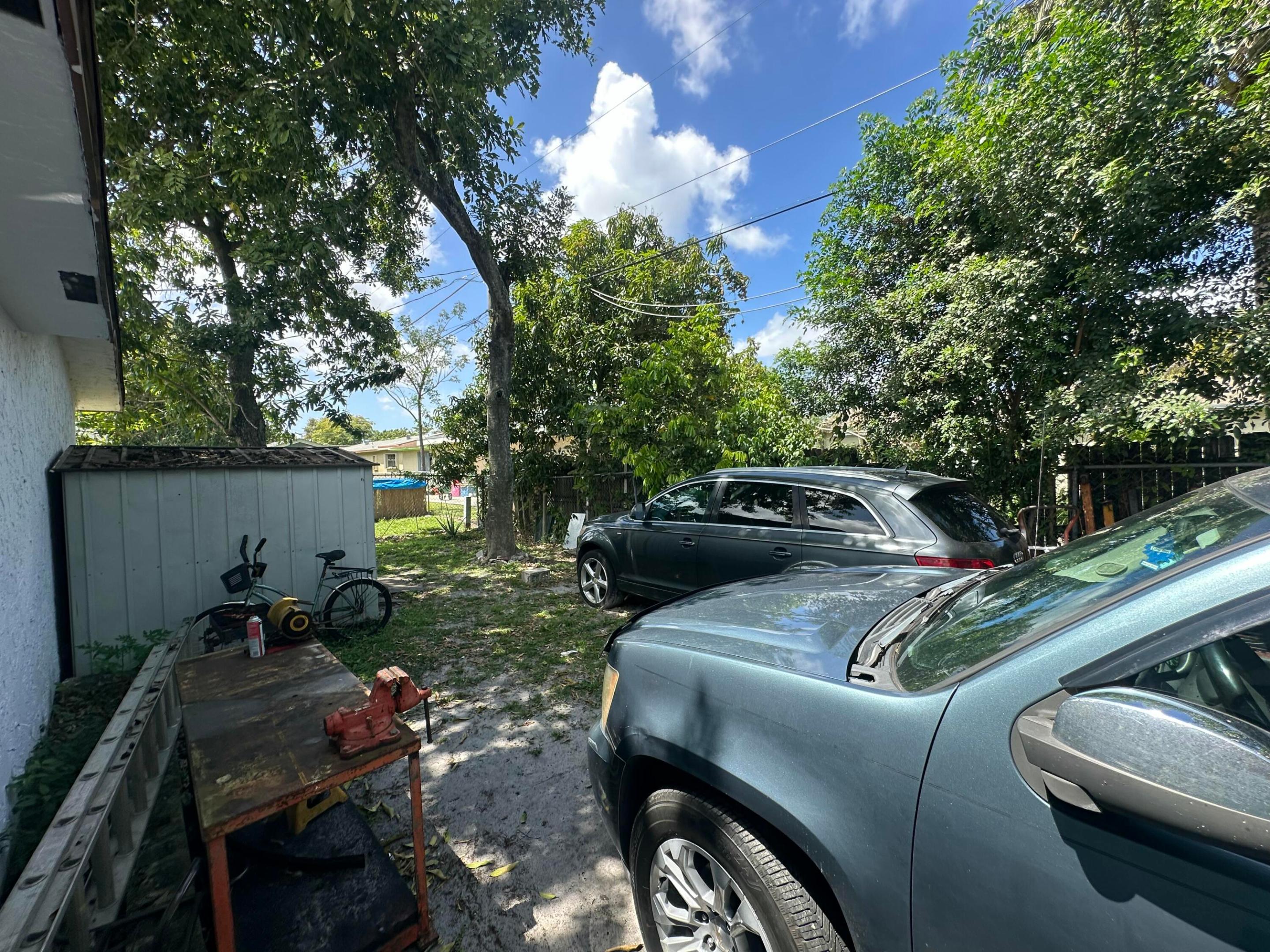 4801 NW 17th Court
