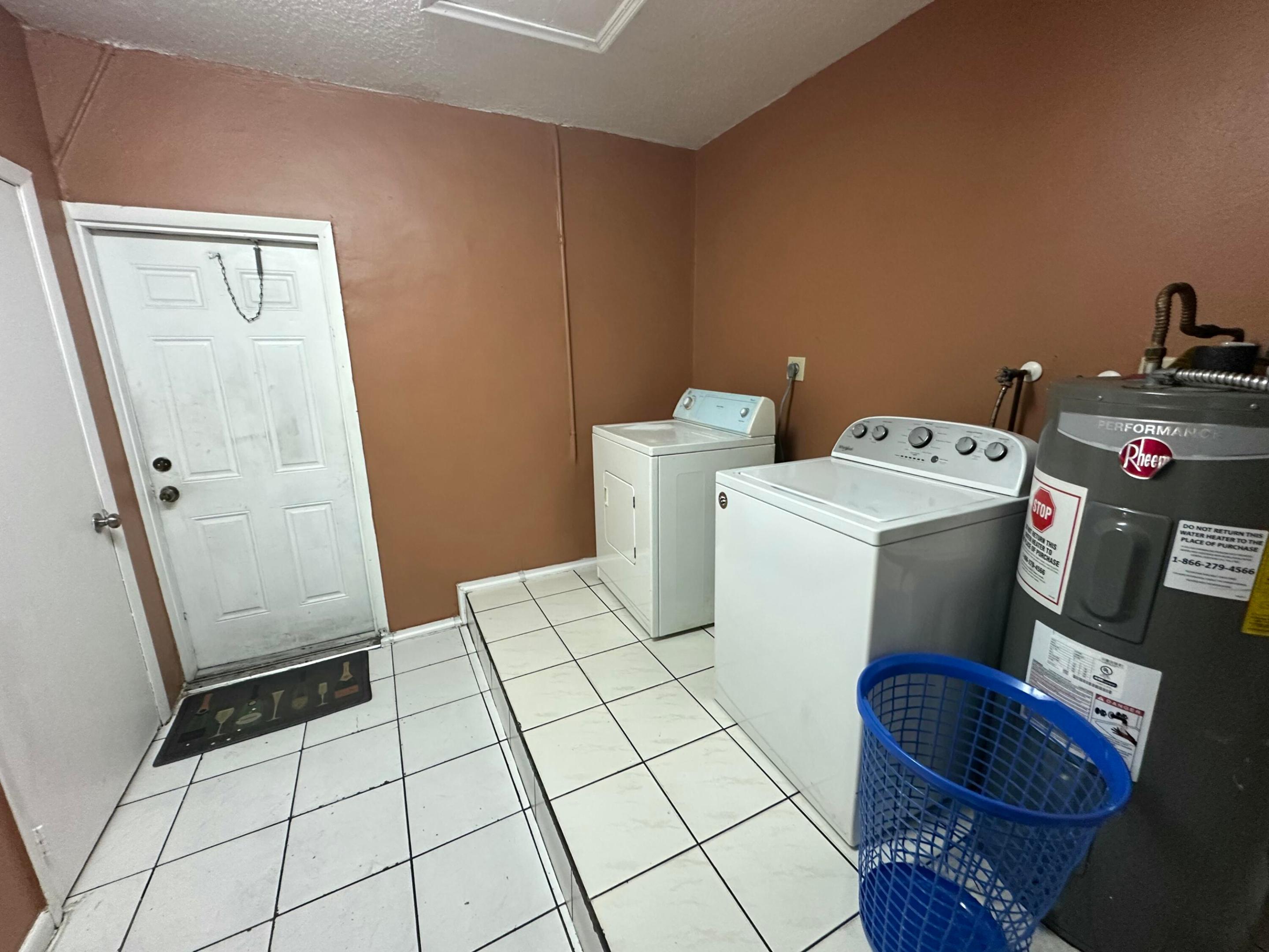 4801 NW 17th Court