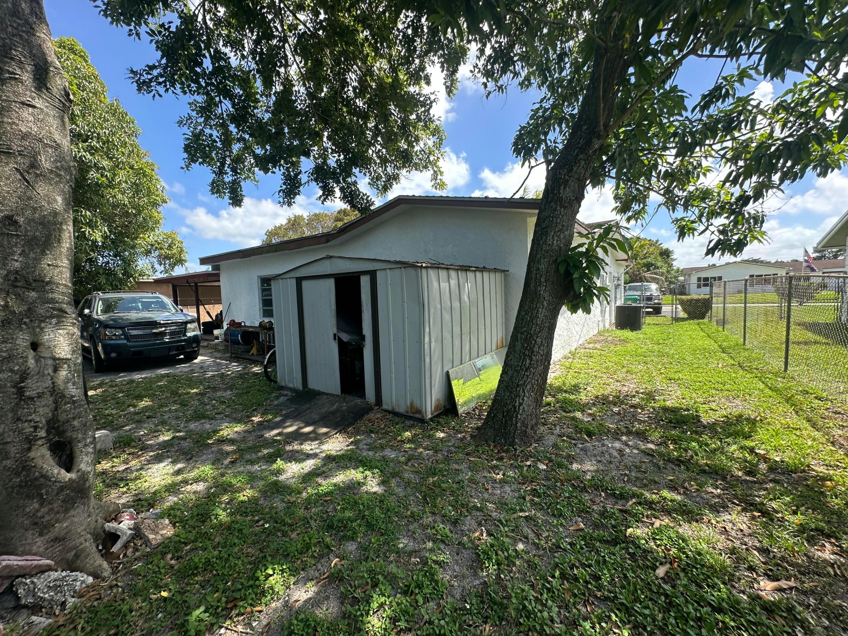 4801 NW 17th Court