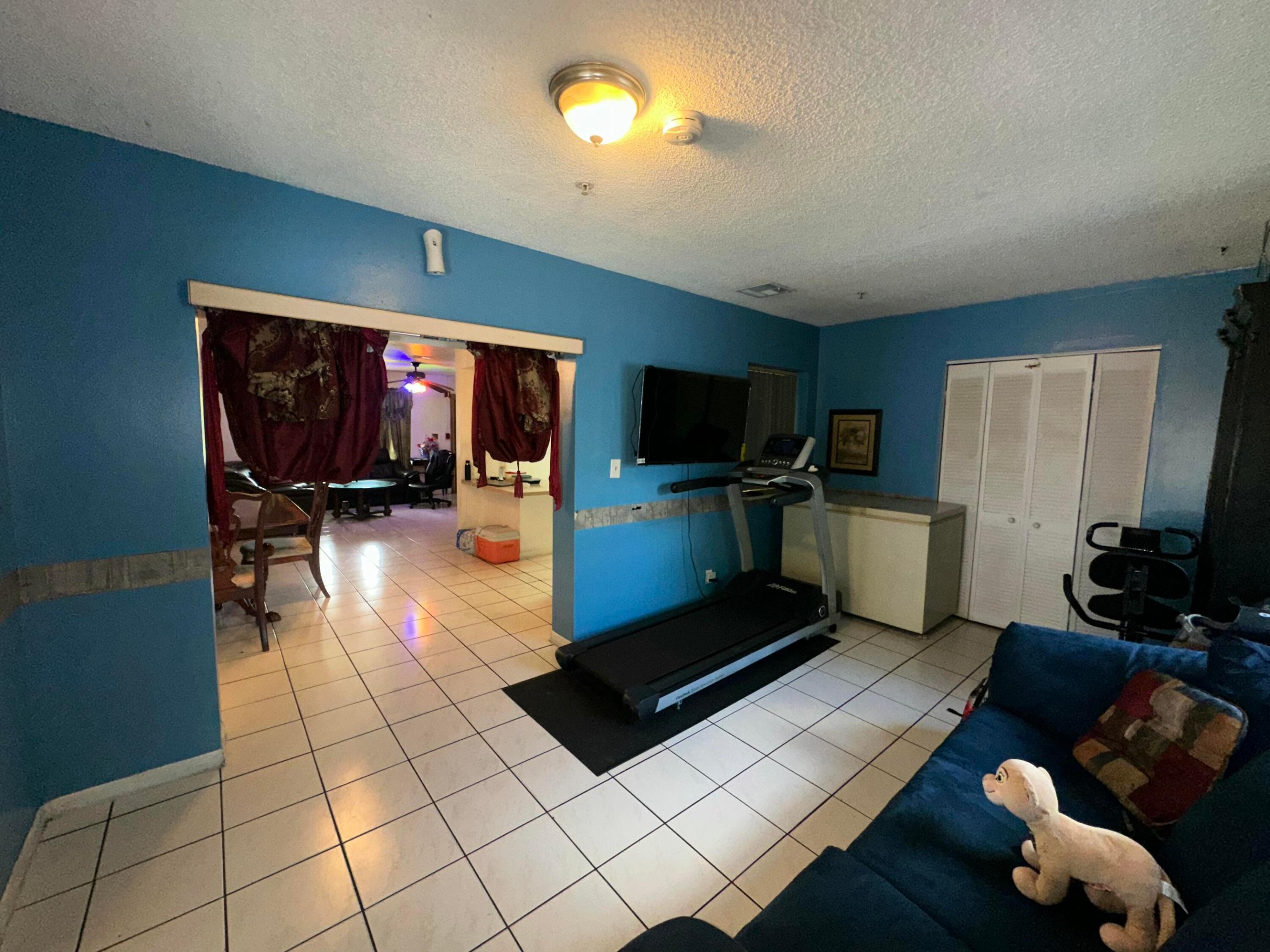 4801 NW 17th Court