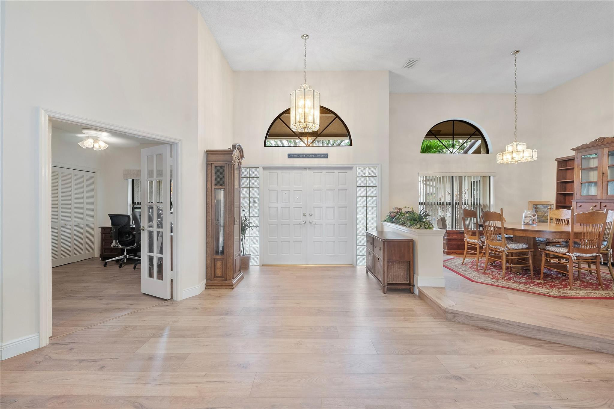 1885 Merion Lane