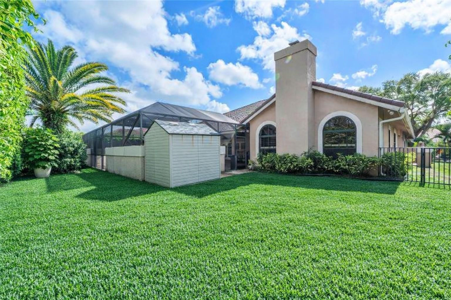 1885 Merion Lane