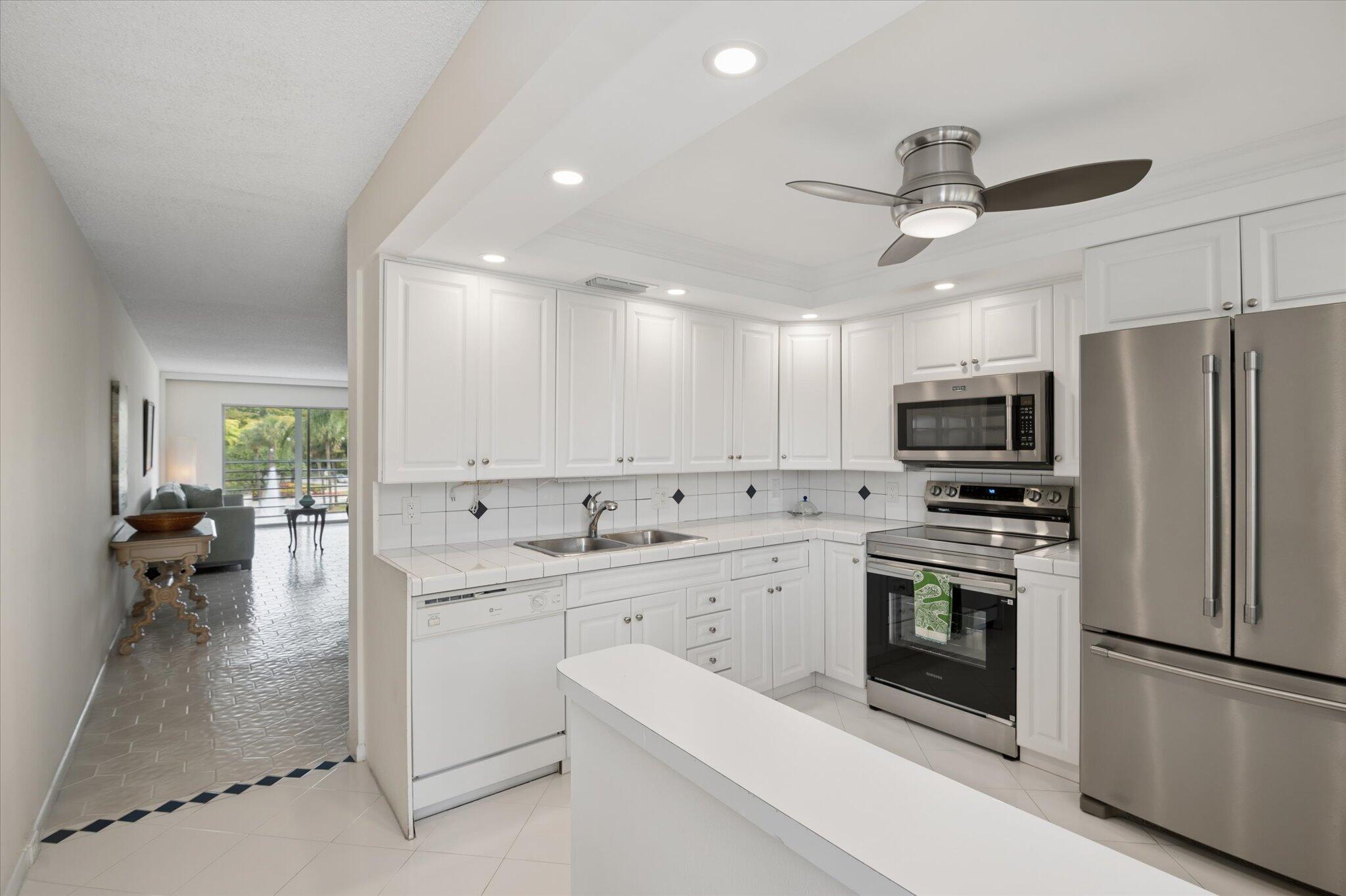 2501 Antigua Terrace F3