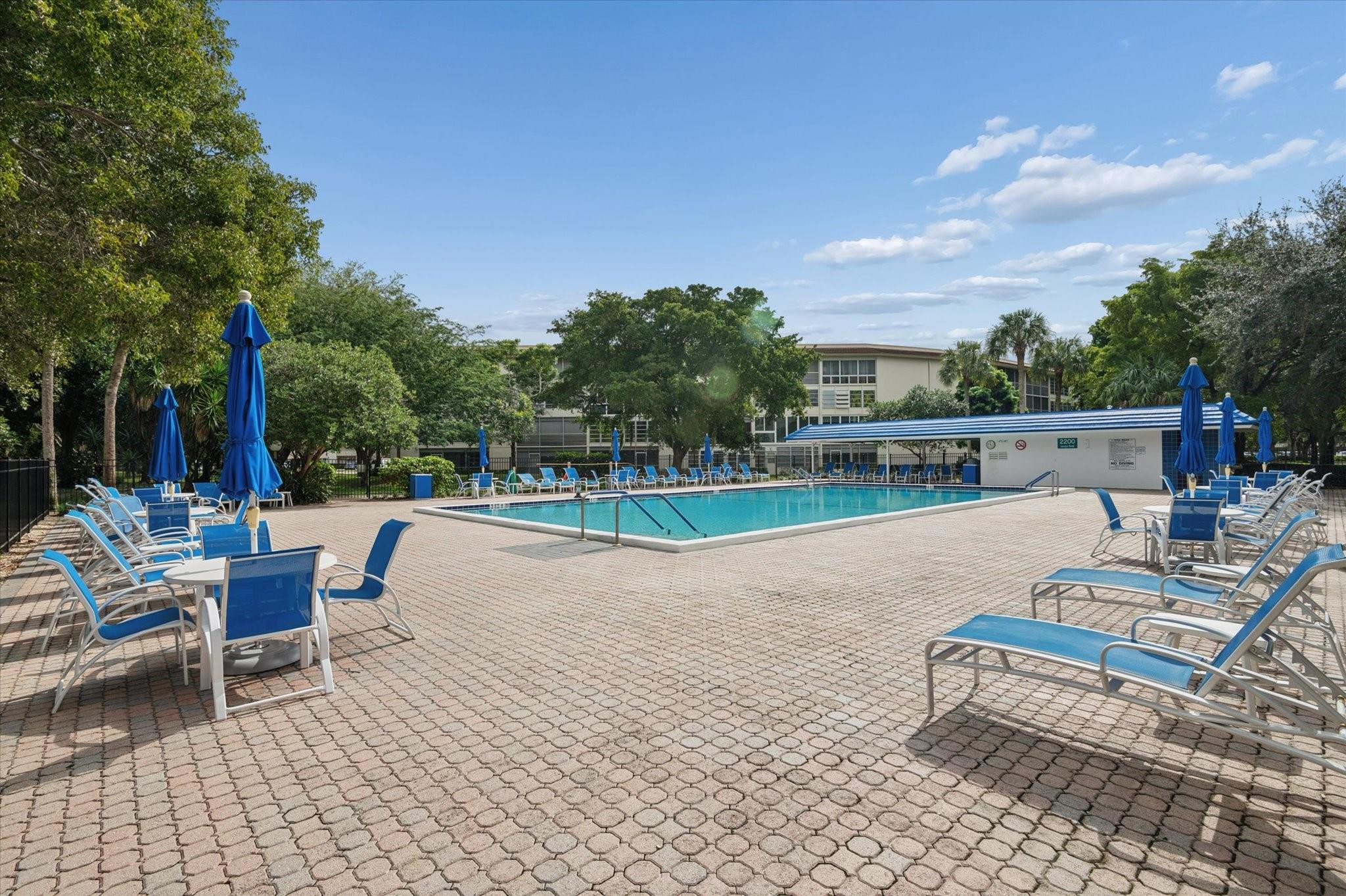 2202 Lucaya Bend L2