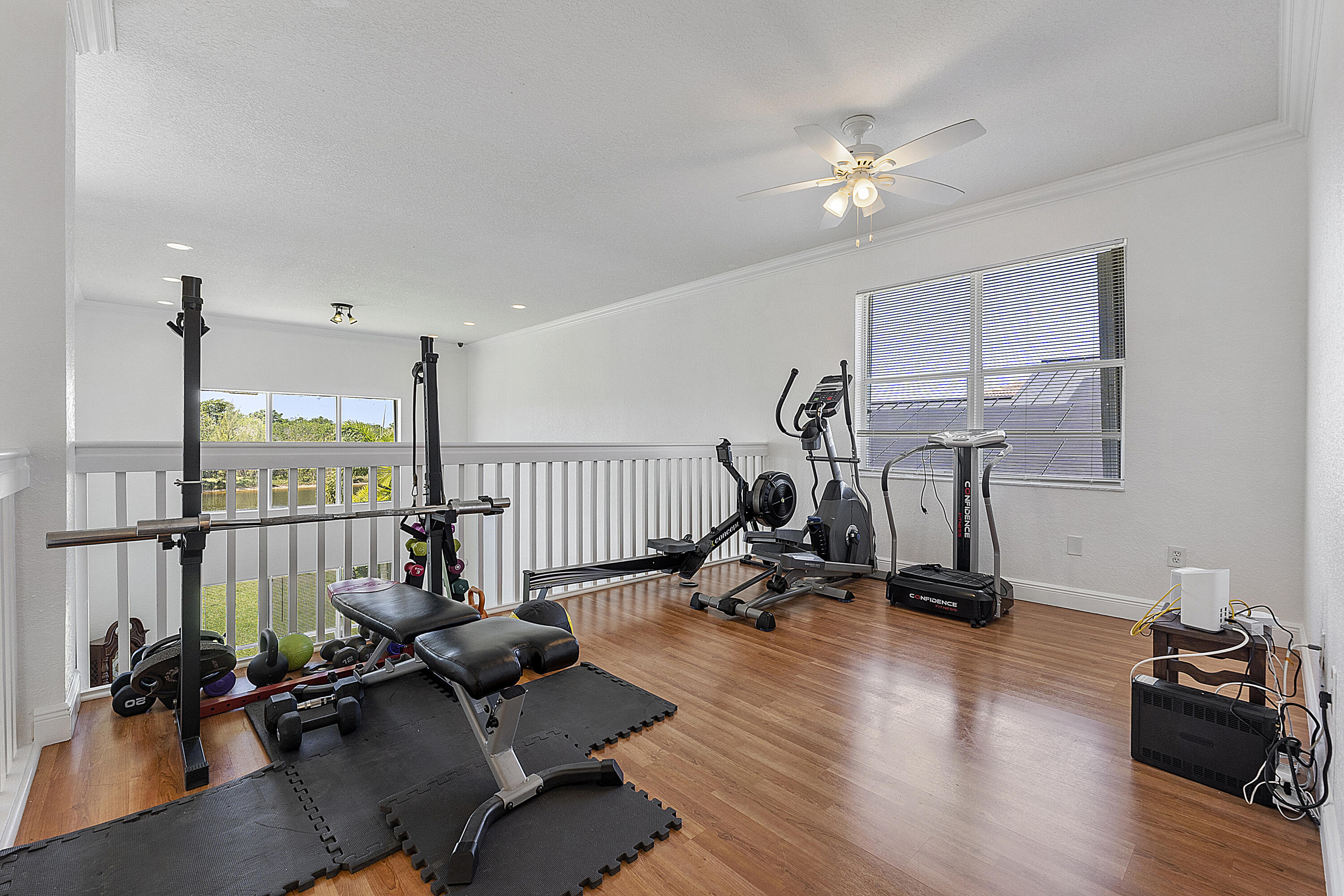 5318 SW 195th Terrace