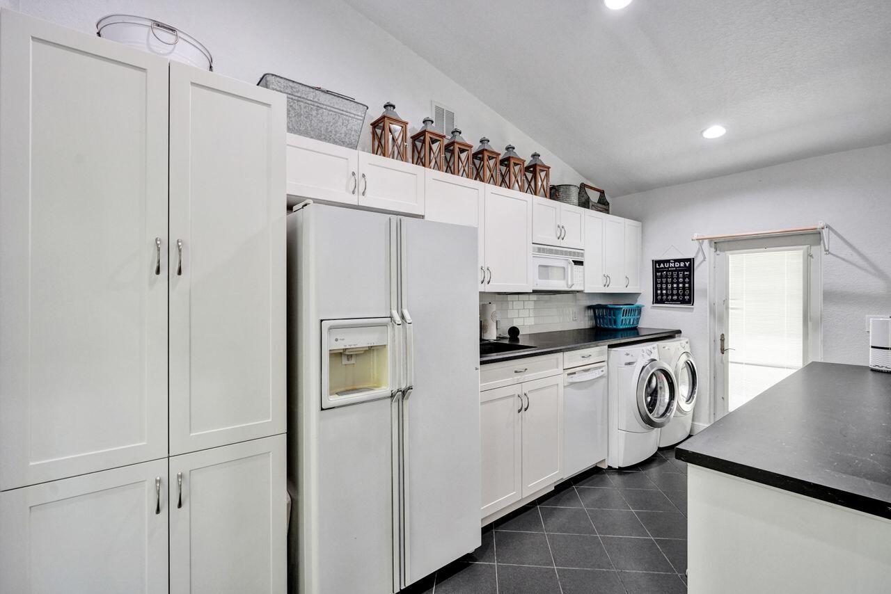 5701 NW 47th Court