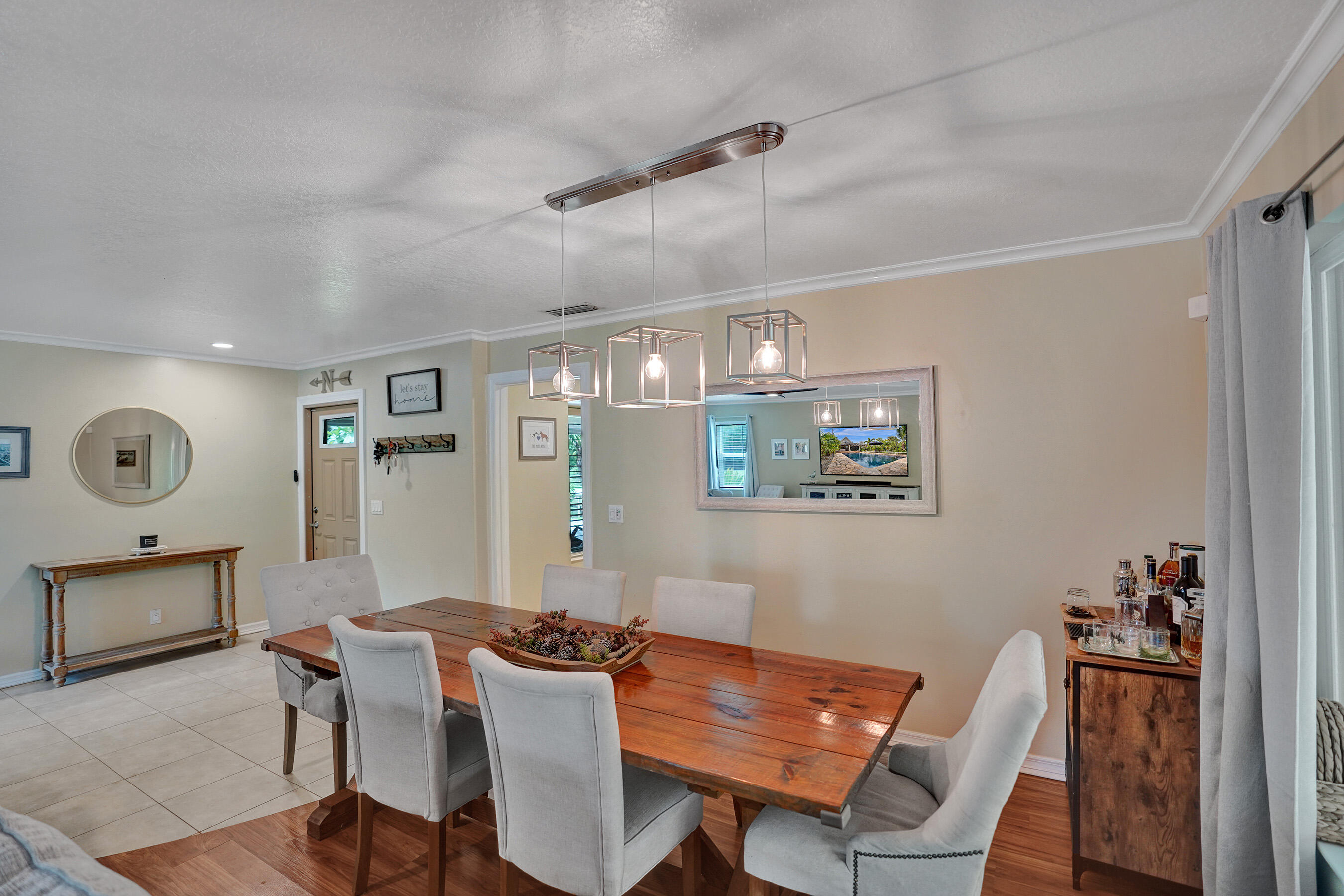 11511 40th Street N