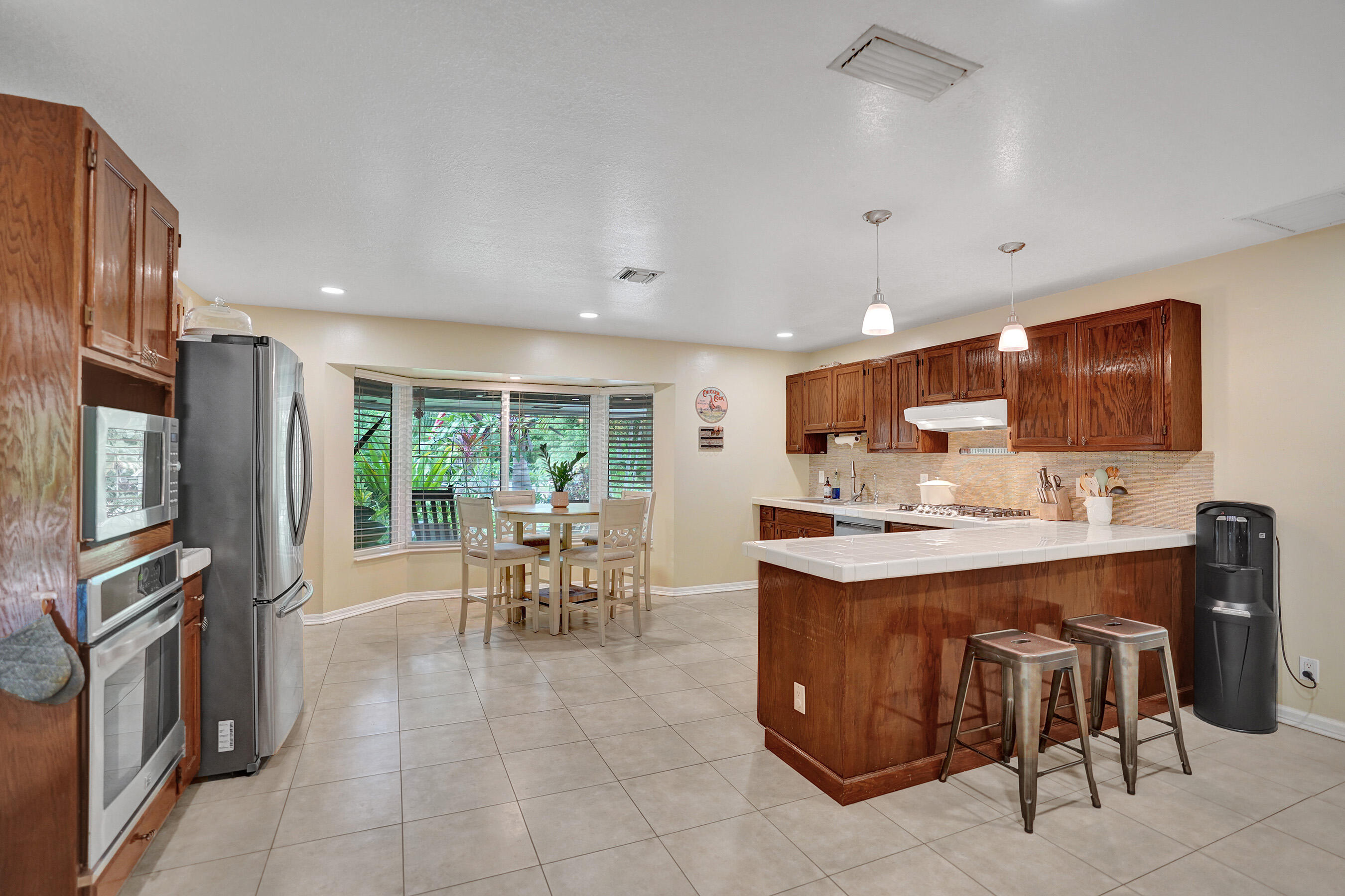 11511 40th Street N