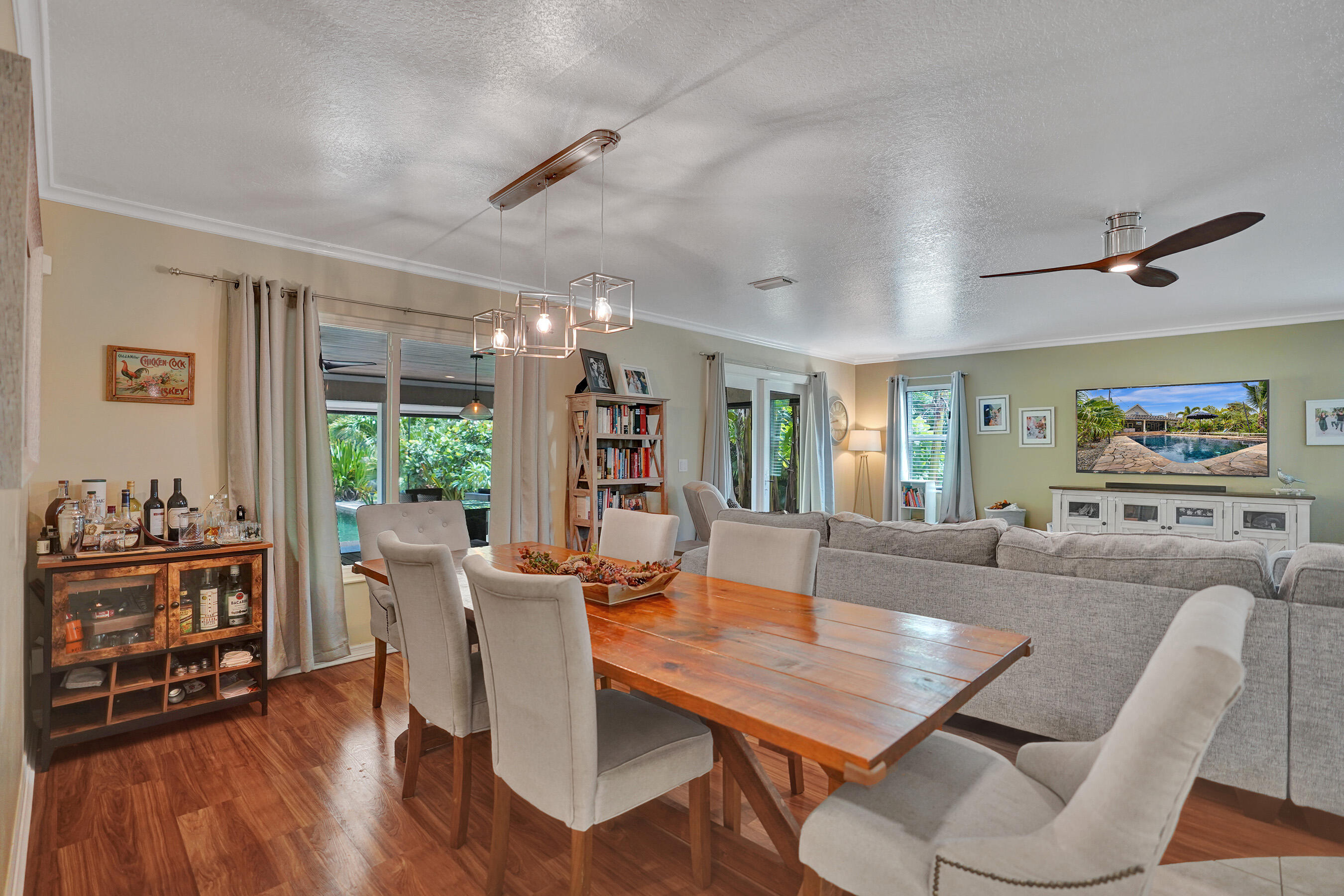 11511 40th Street N