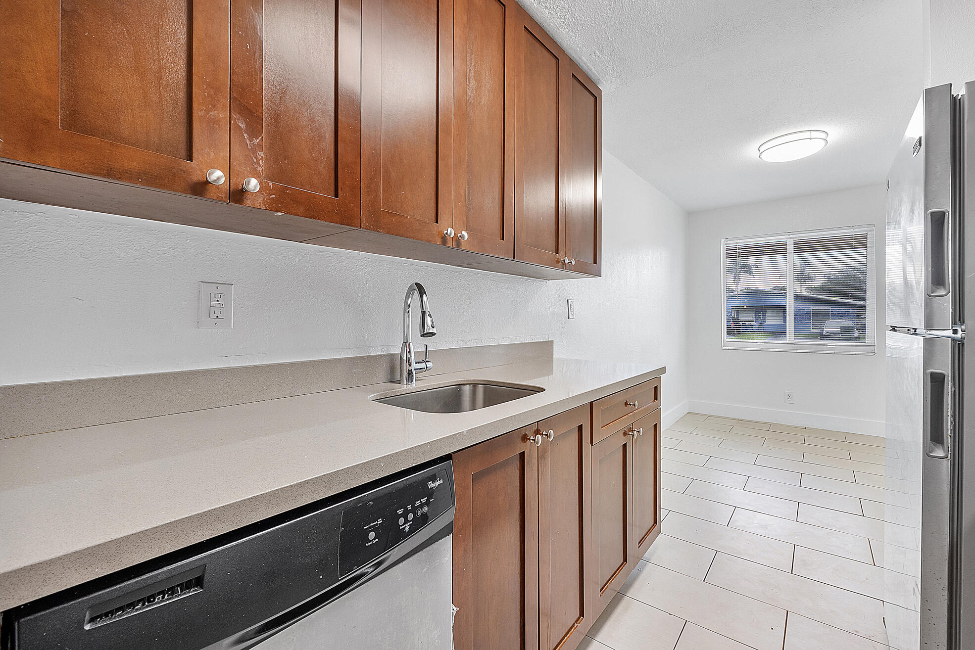 823-825 SW 13th Street