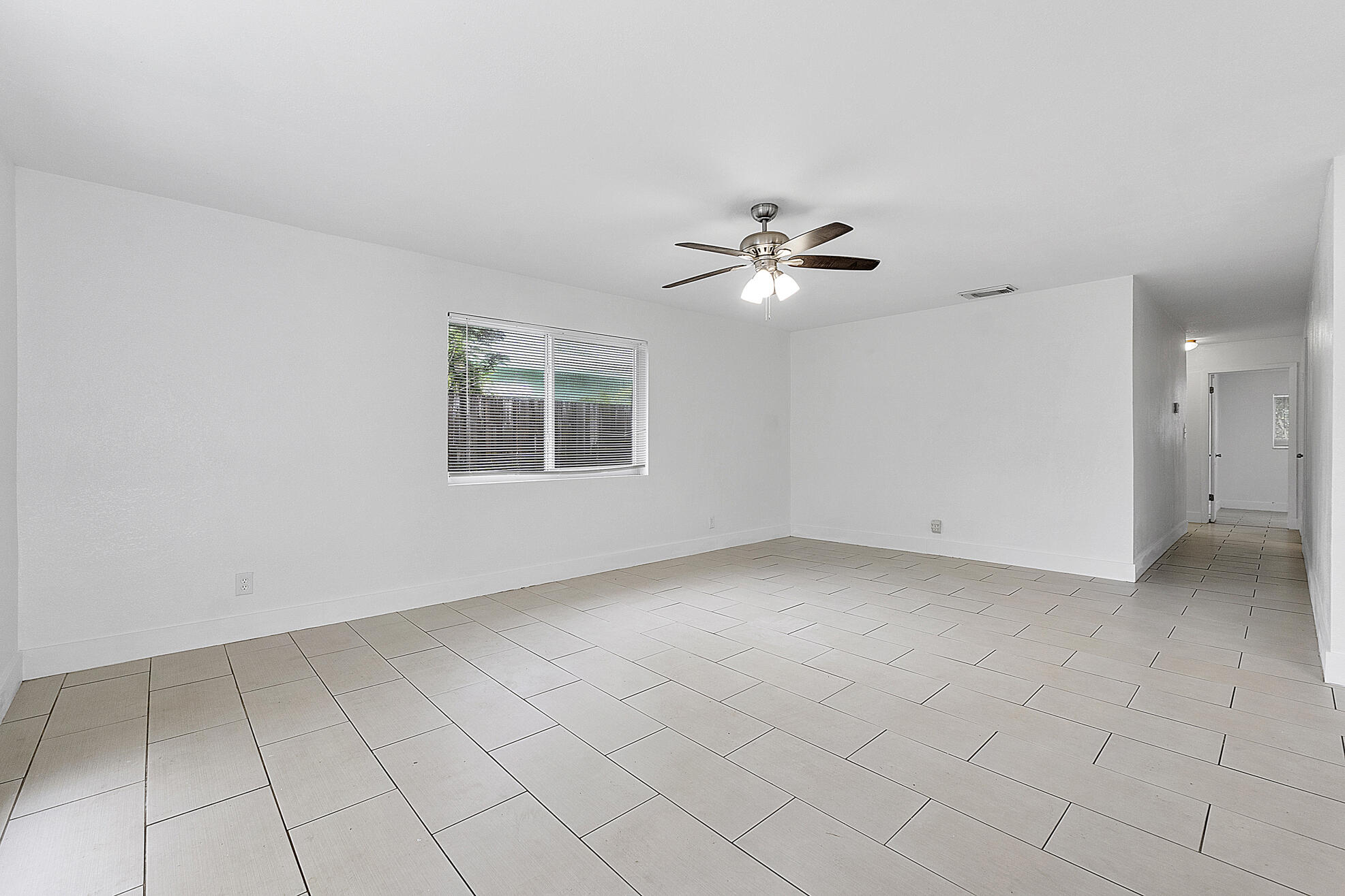 823-825 SW 13th Street