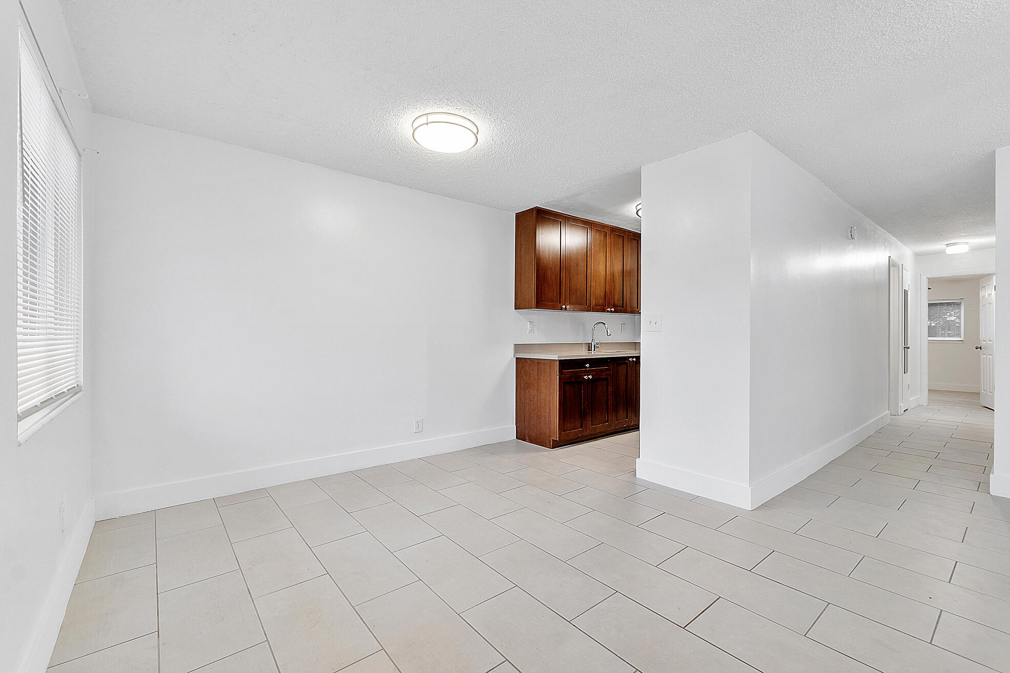 823-825 SW 13th Street