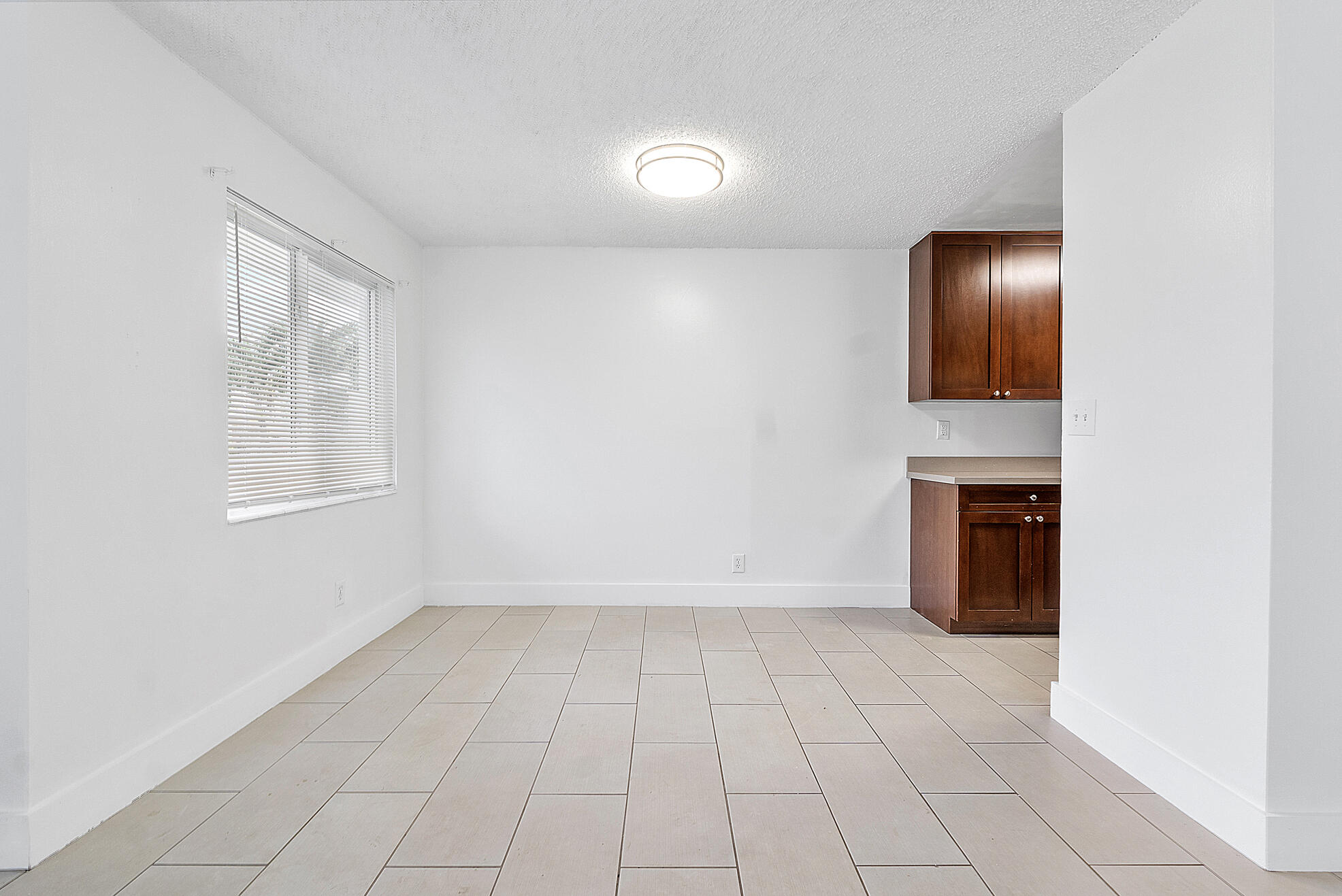823-825 SW 13th Street