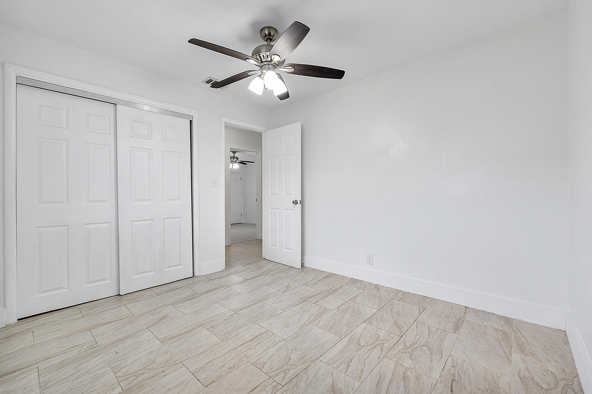 823-825 SW 13th Street