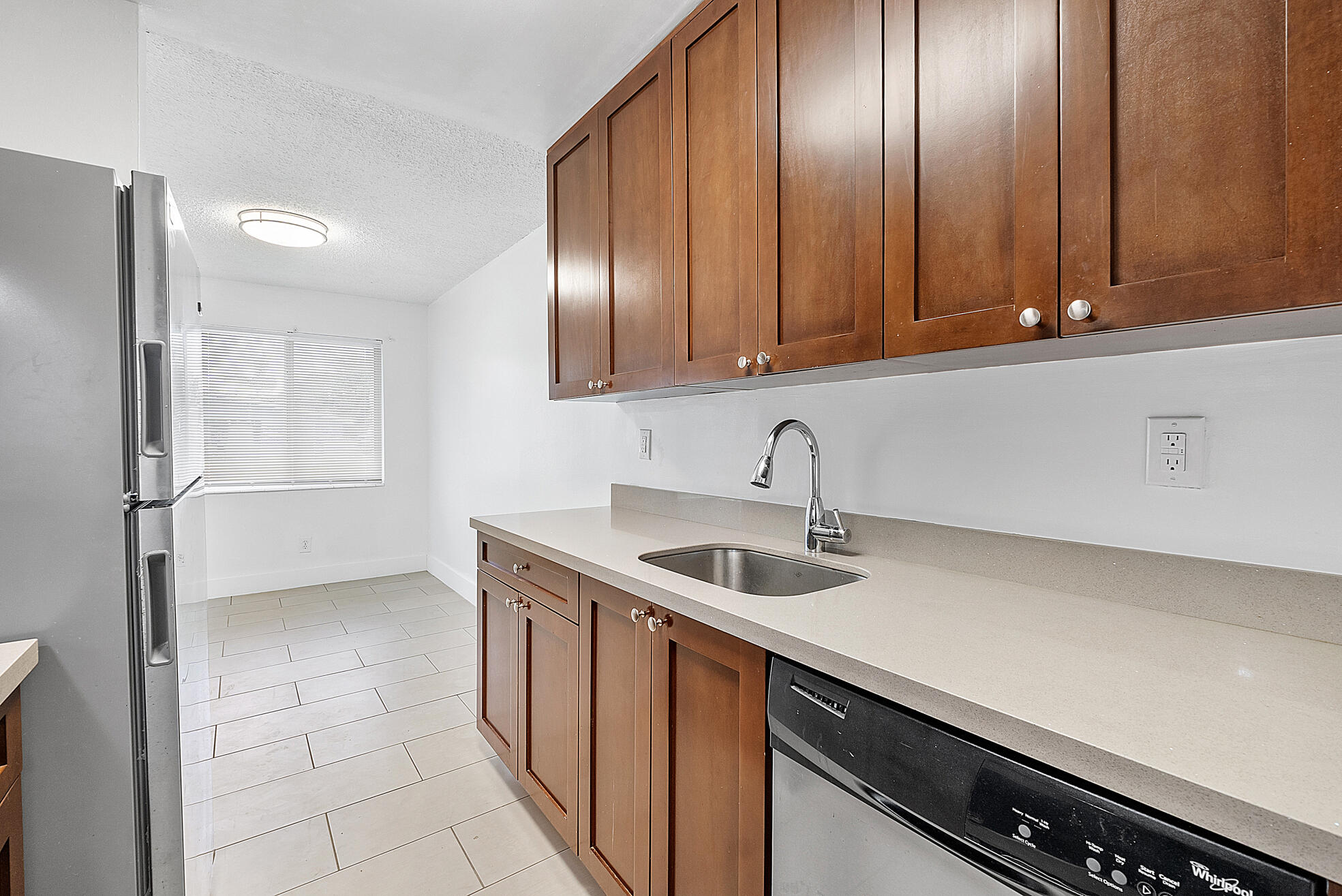 823-825 SW 13th Street