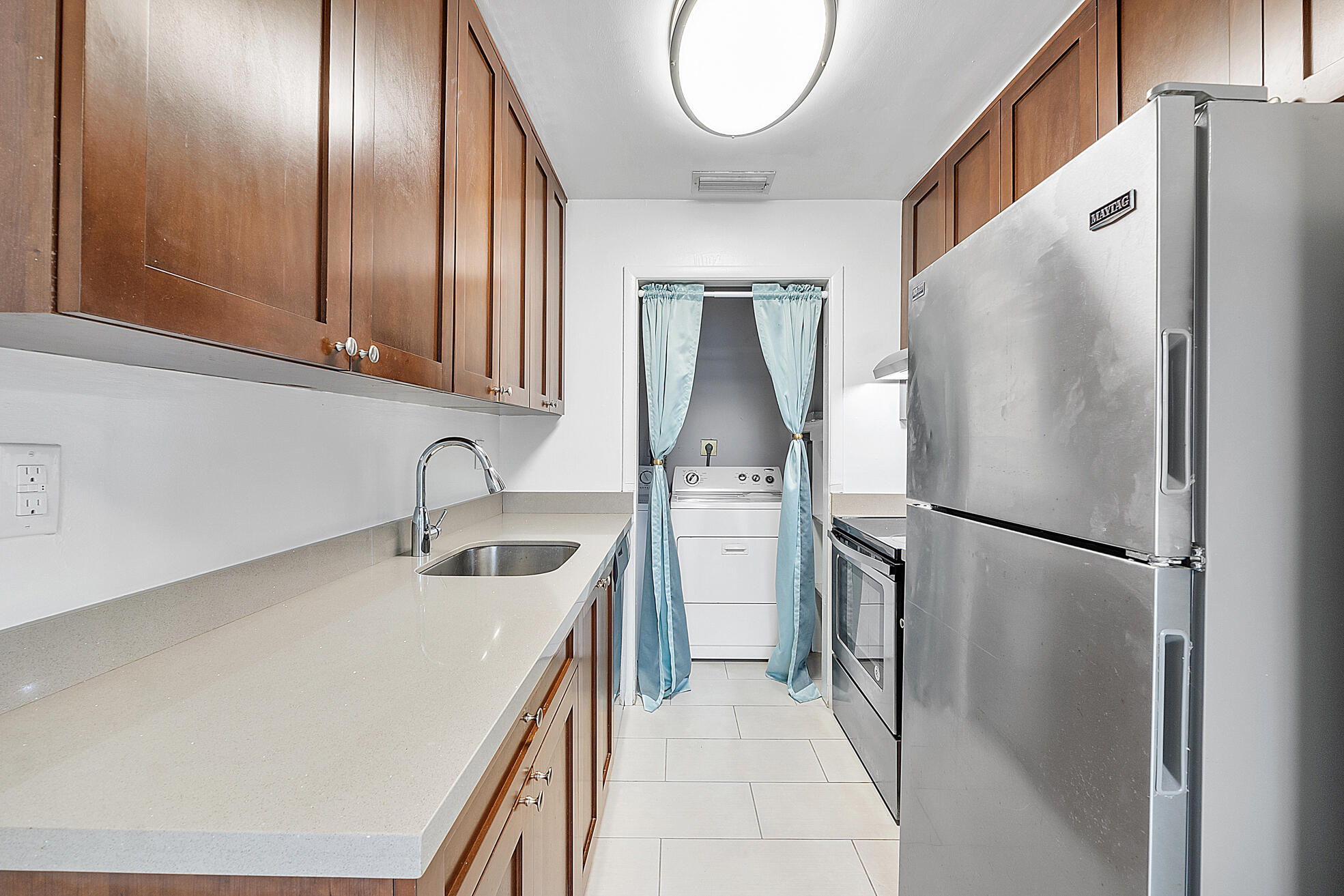 823-825 SW 13th Street