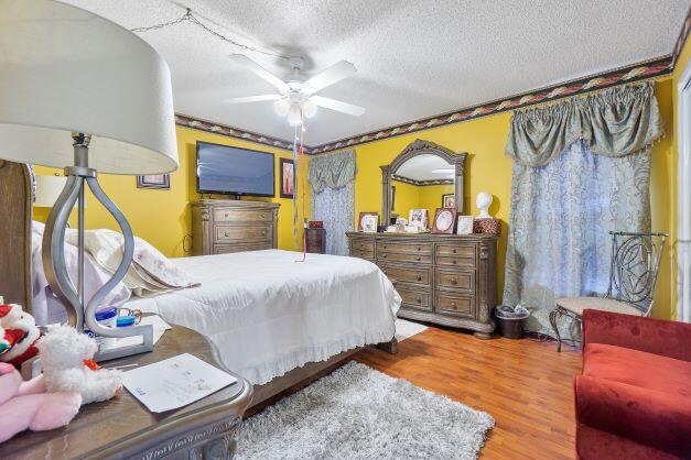 2800 NW 56th Avenue G205