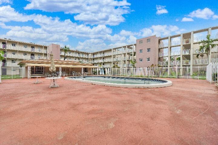 2800 NW 56th Avenue G205