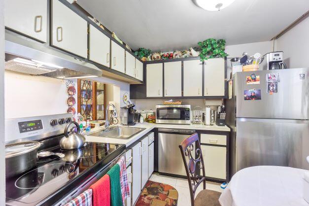 2800 NW 56th Avenue G205
