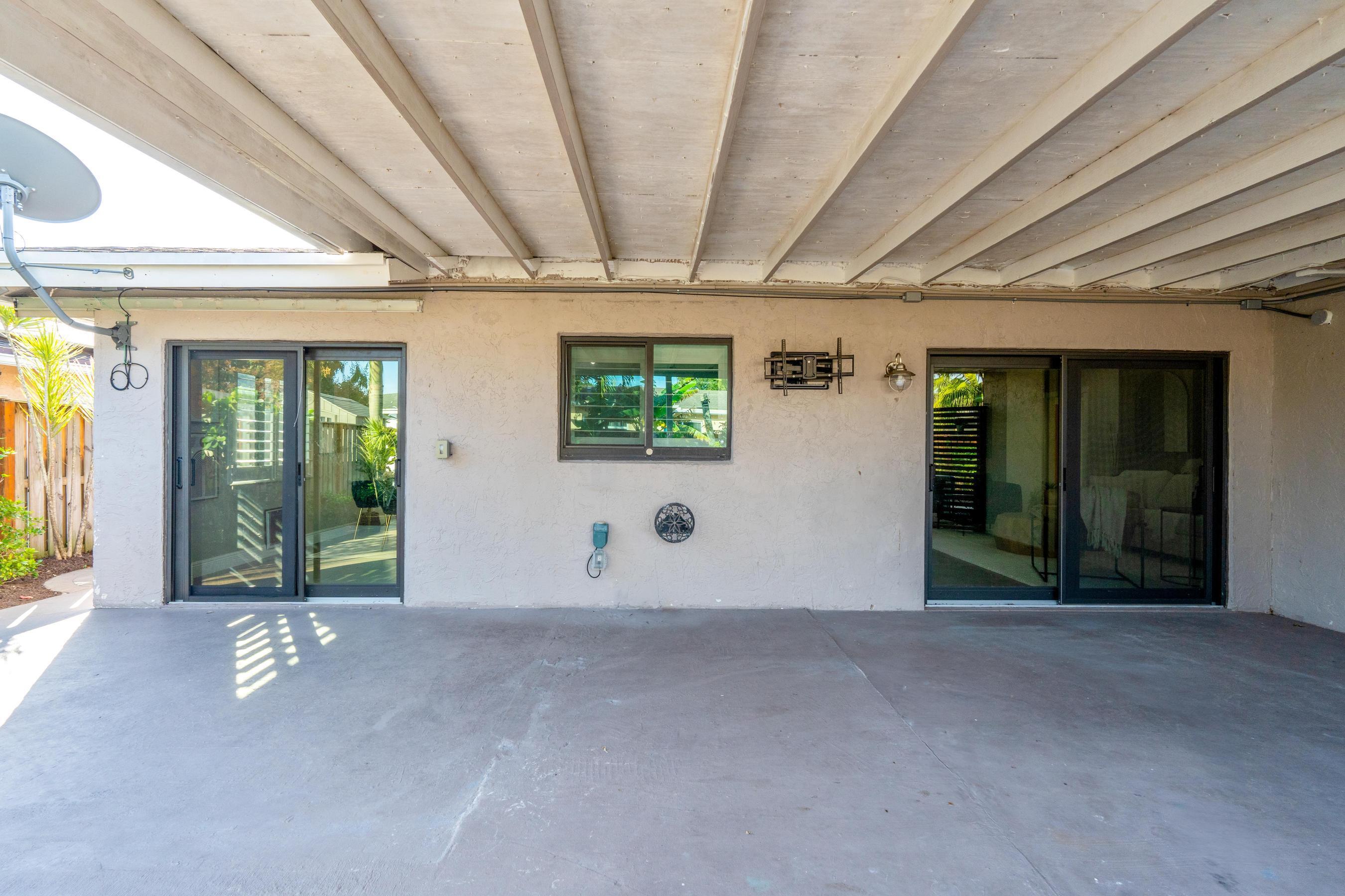8230 NW 95th Avenue