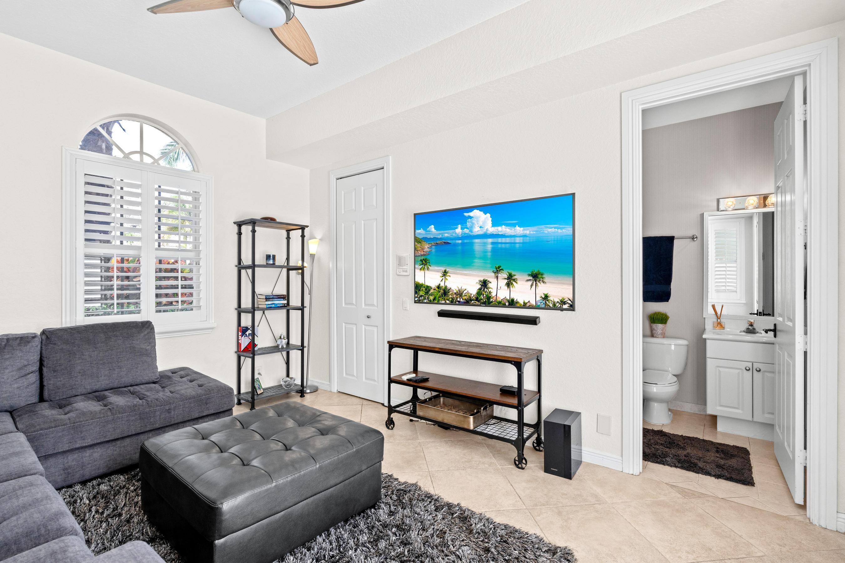 8948 Pinebrook Court