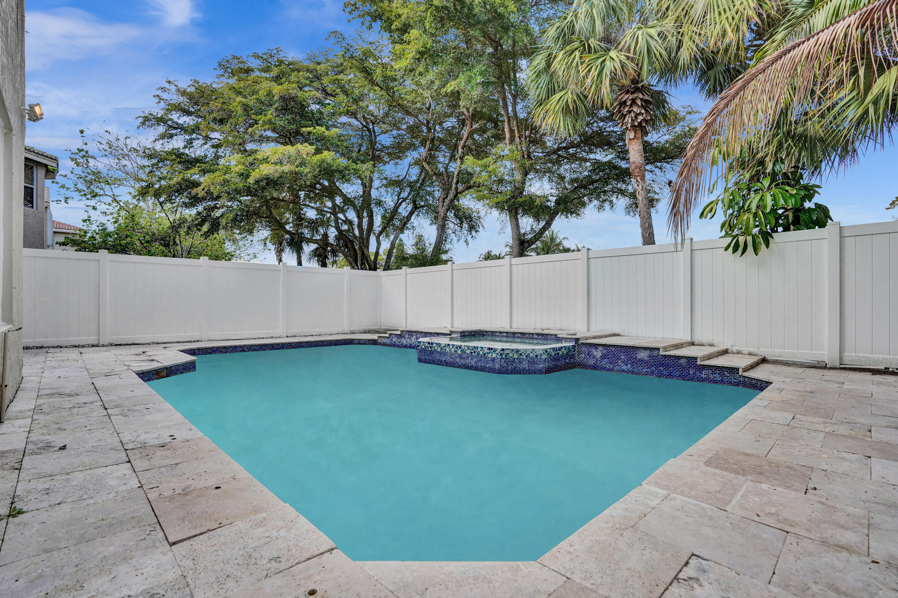 5091 Starblaze Drive