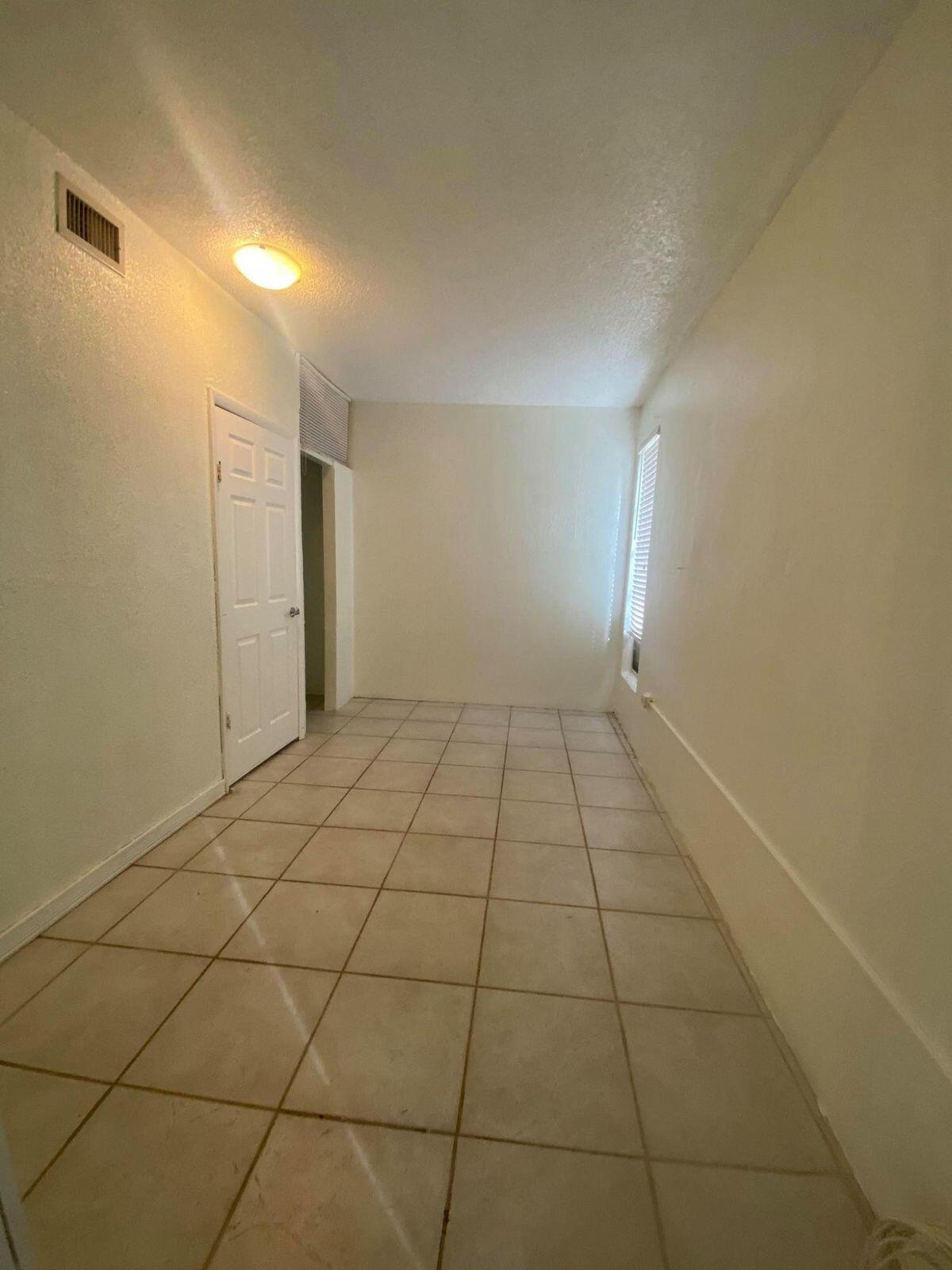 9711 NW 24 Place