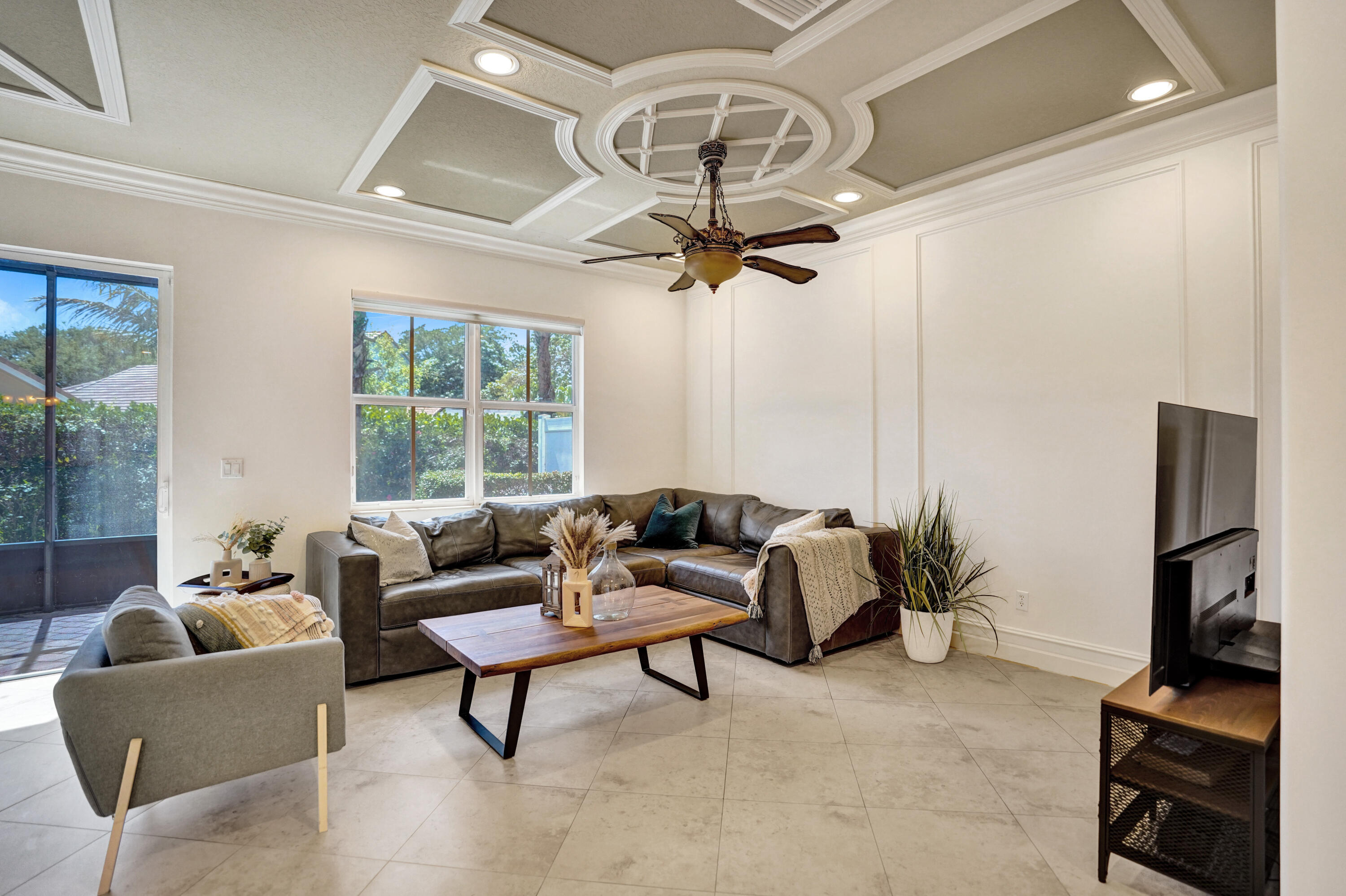 4734 S Prive Circle