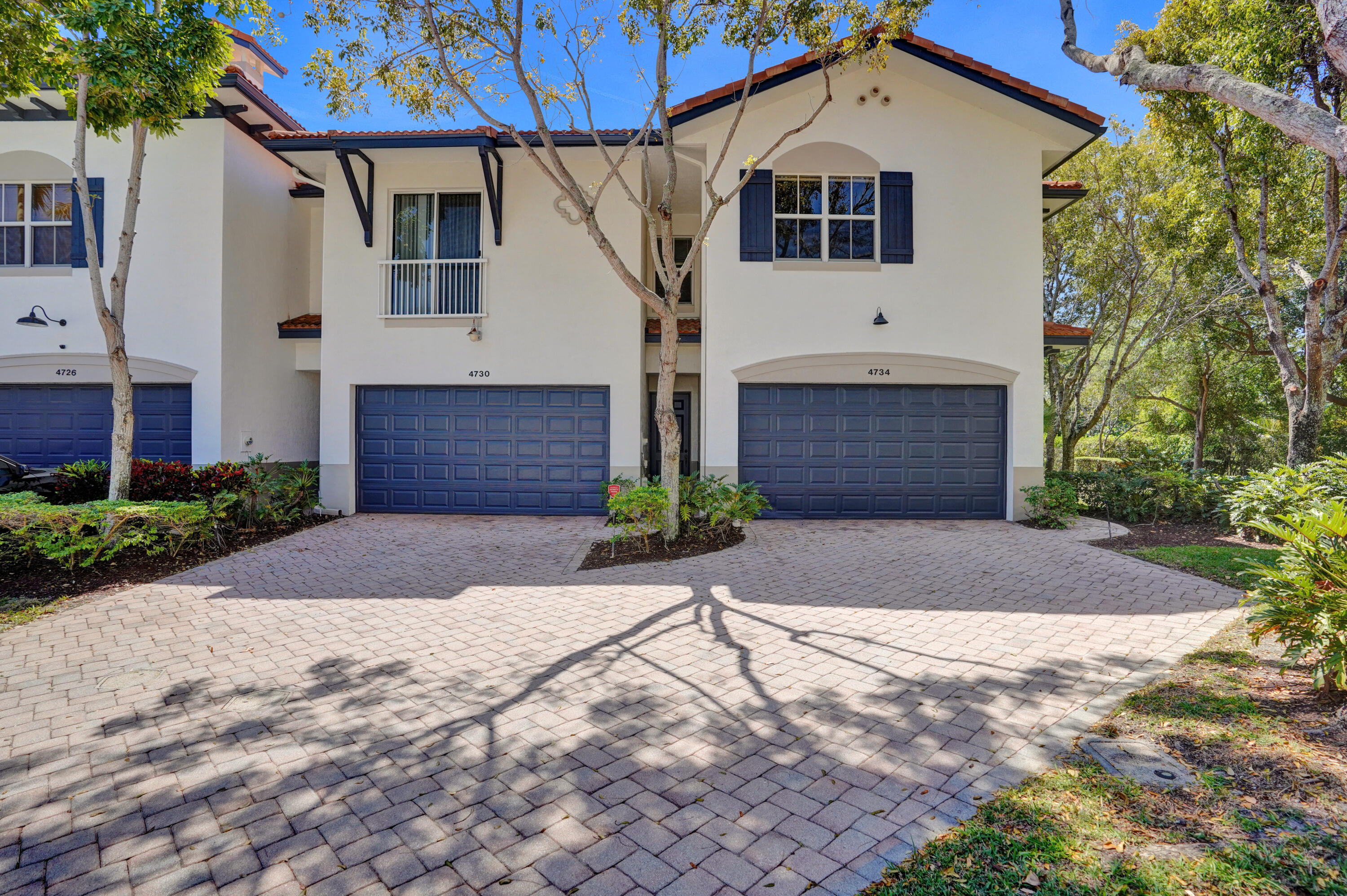4734 S Prive Circle