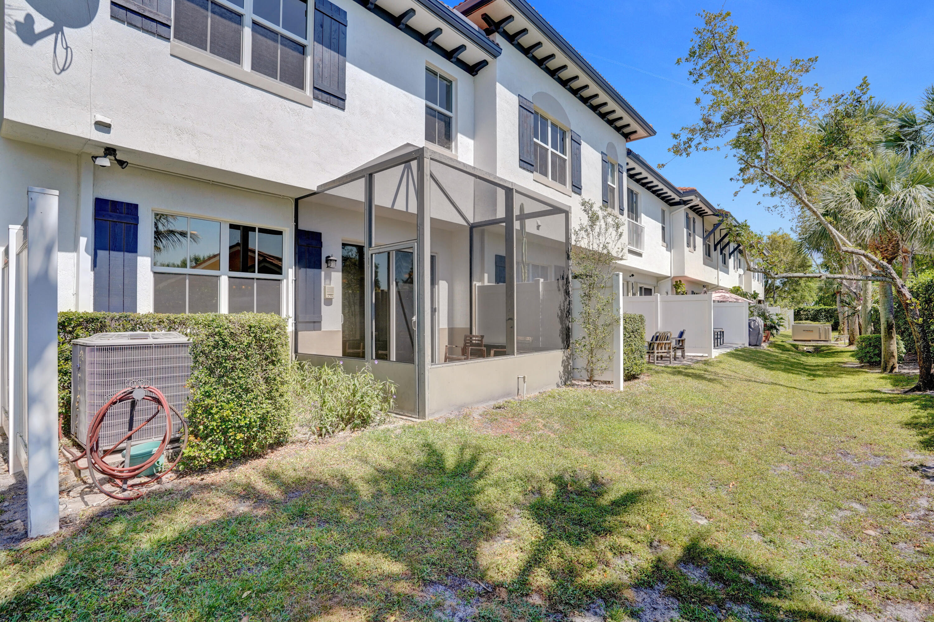 4734 S Prive Circle