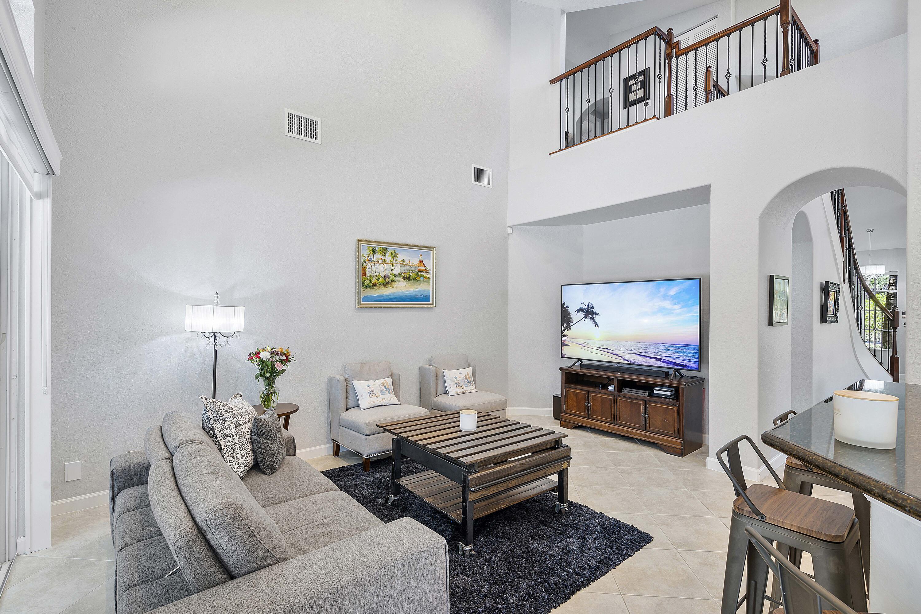 12341 NW 78th Manor